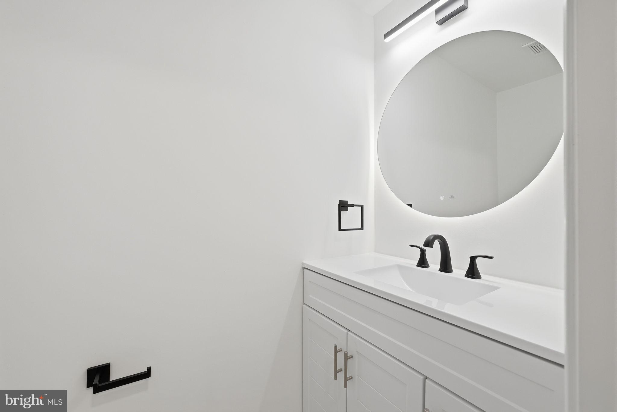 BURKE CENTRE - Residential