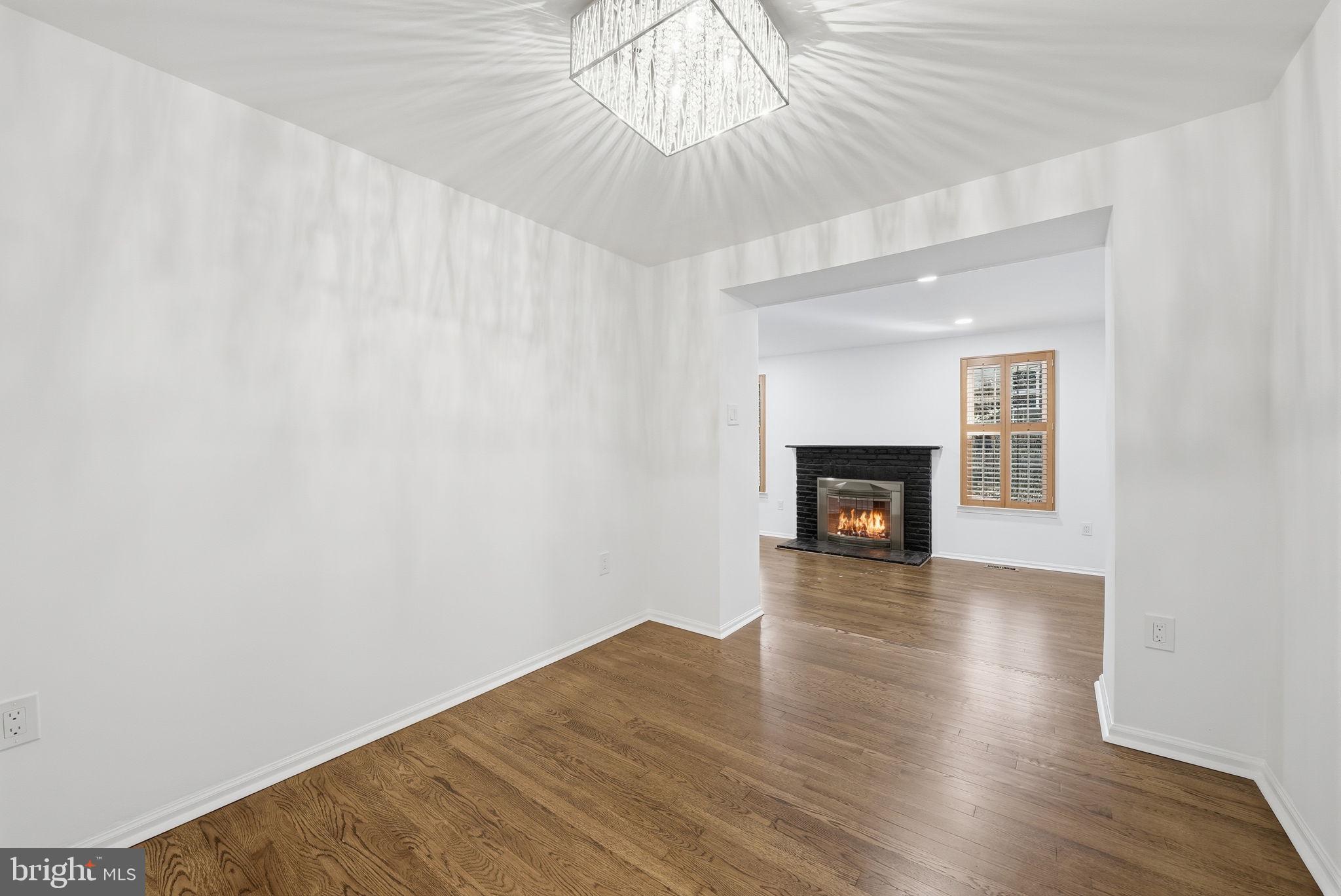 BURKE CENTRE - Residential