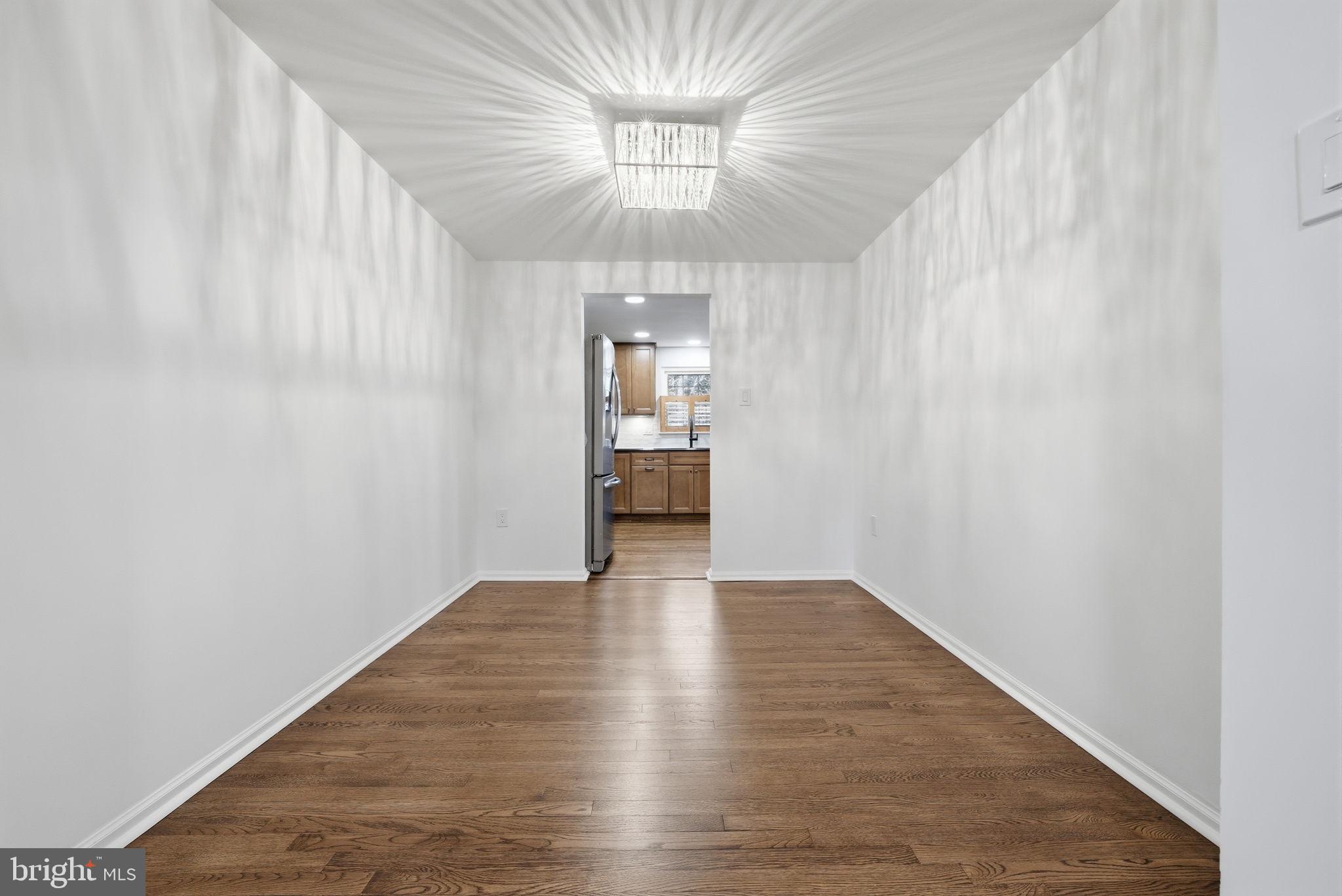 BURKE CENTRE - Residential