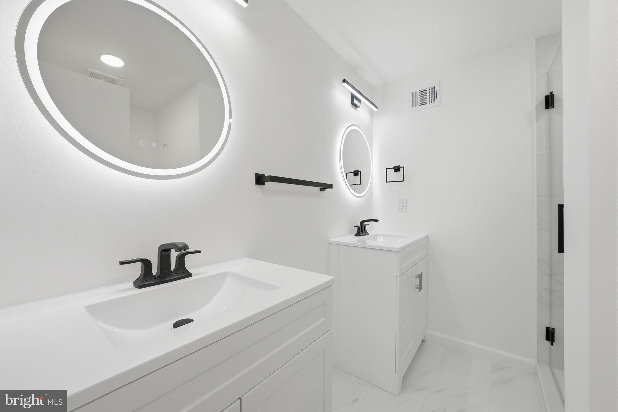 BURKE CENTRE - Residential