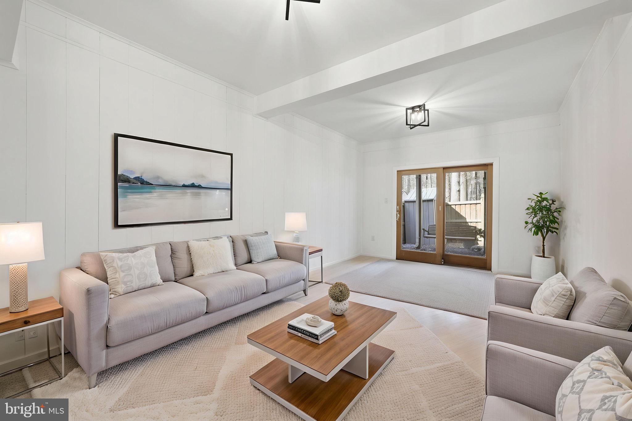 BURKE CENTRE - Residential