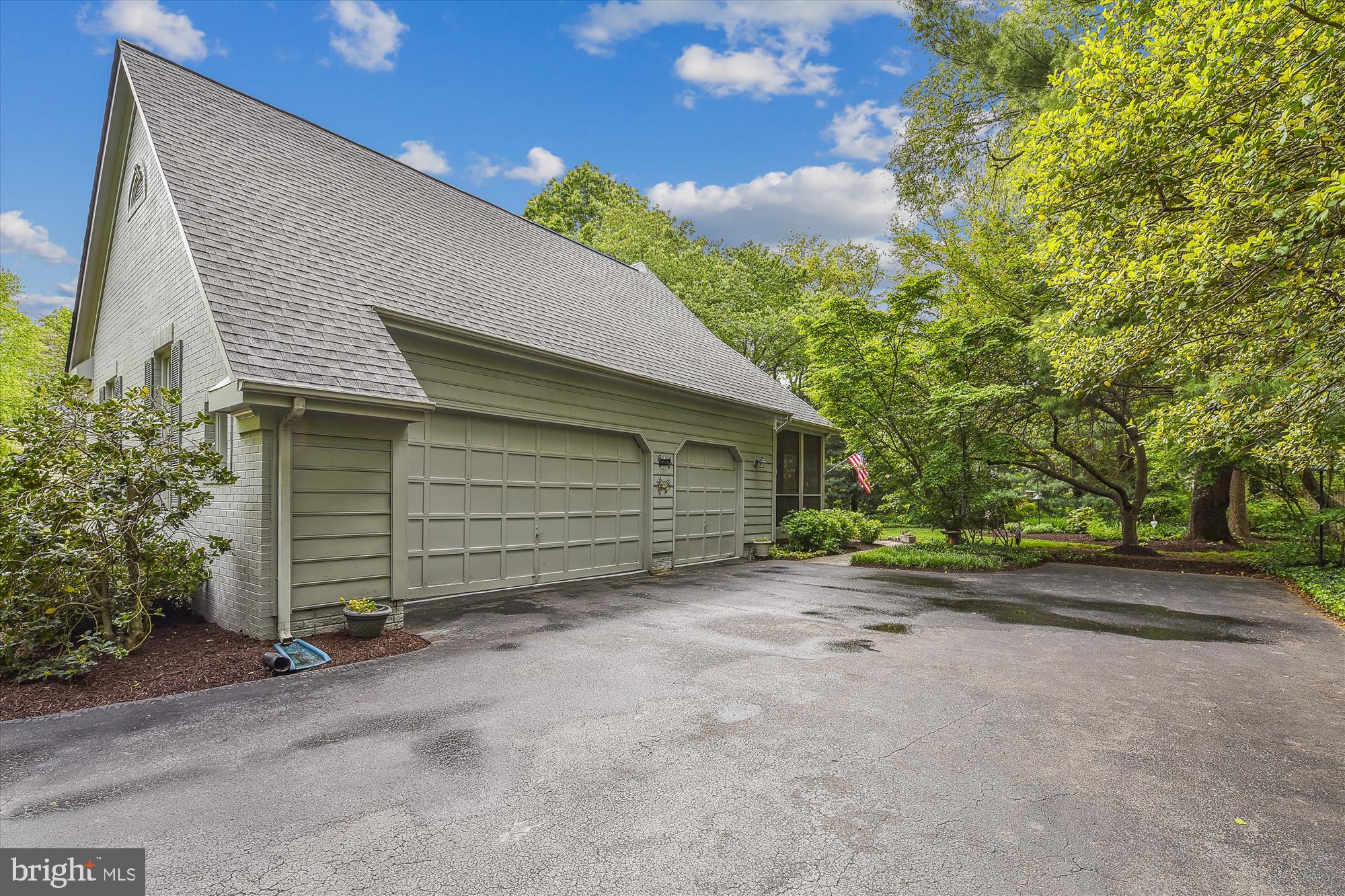 HARLEQUIN - Residential