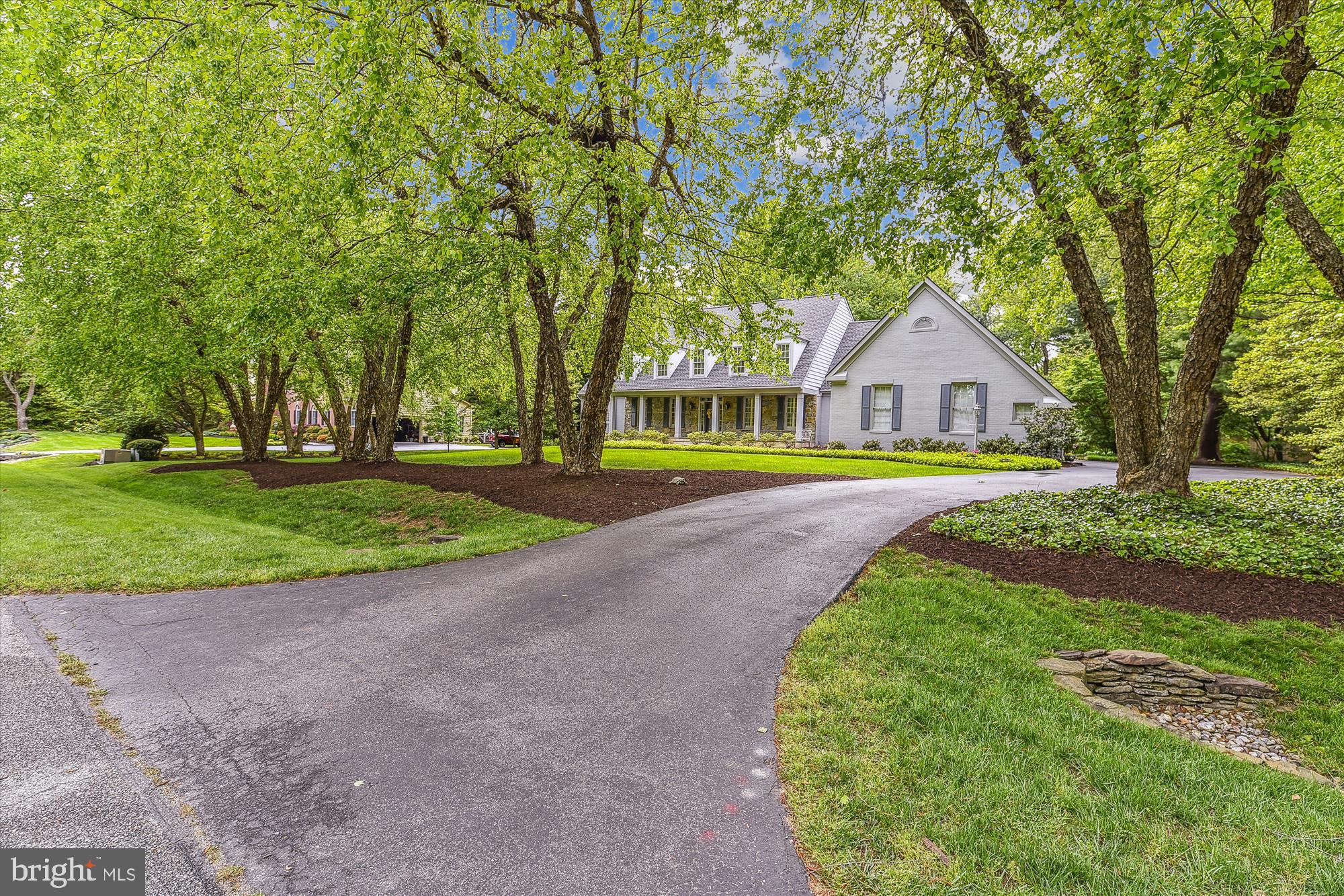 HARLEQUIN - Residential