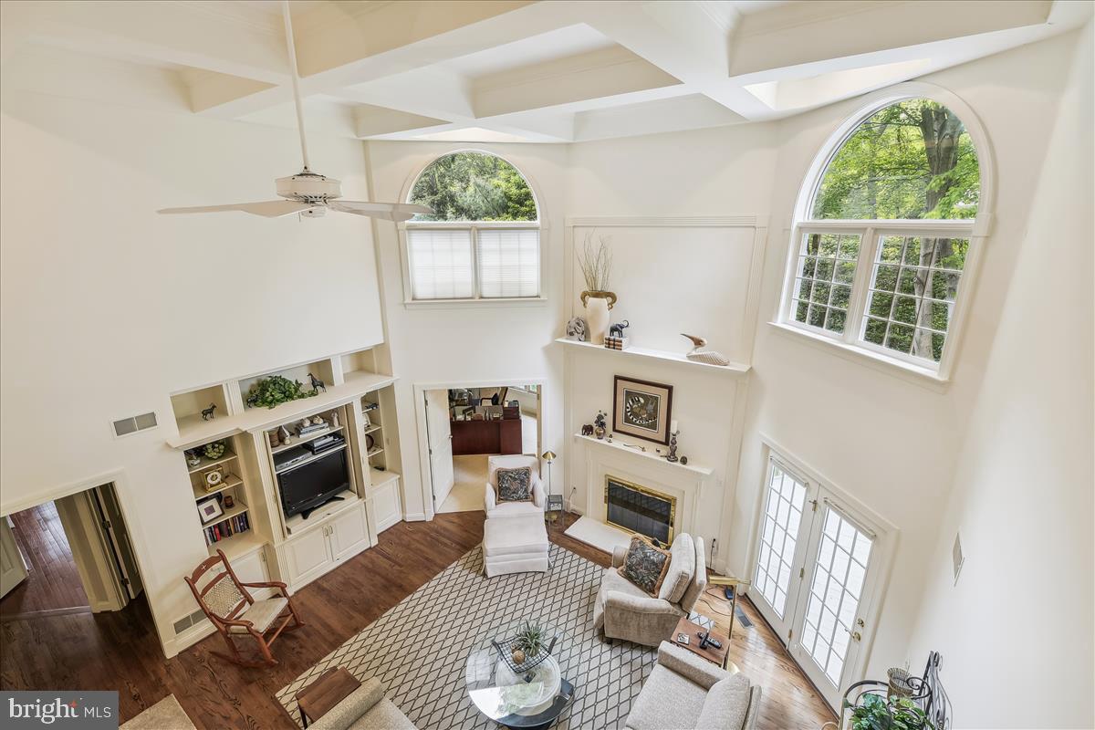 HARLEQUIN - Residential