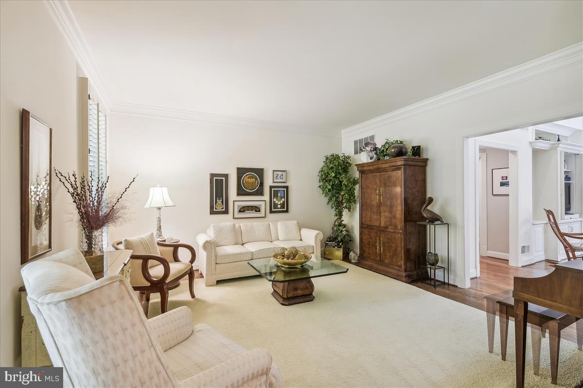 HARLEQUIN - Residential