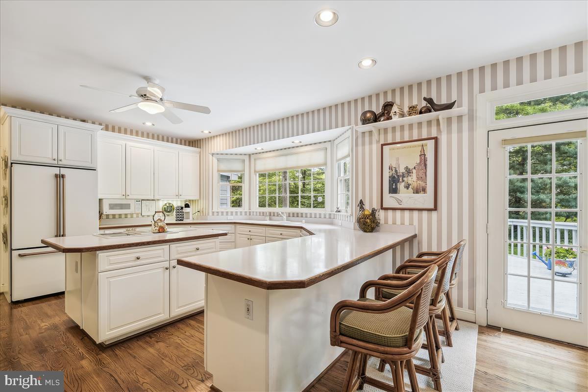 HARLEQUIN - Residential