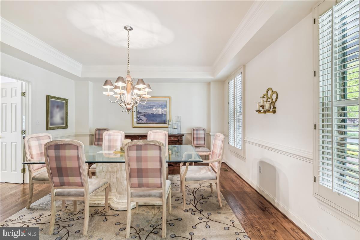 HARLEQUIN - Residential