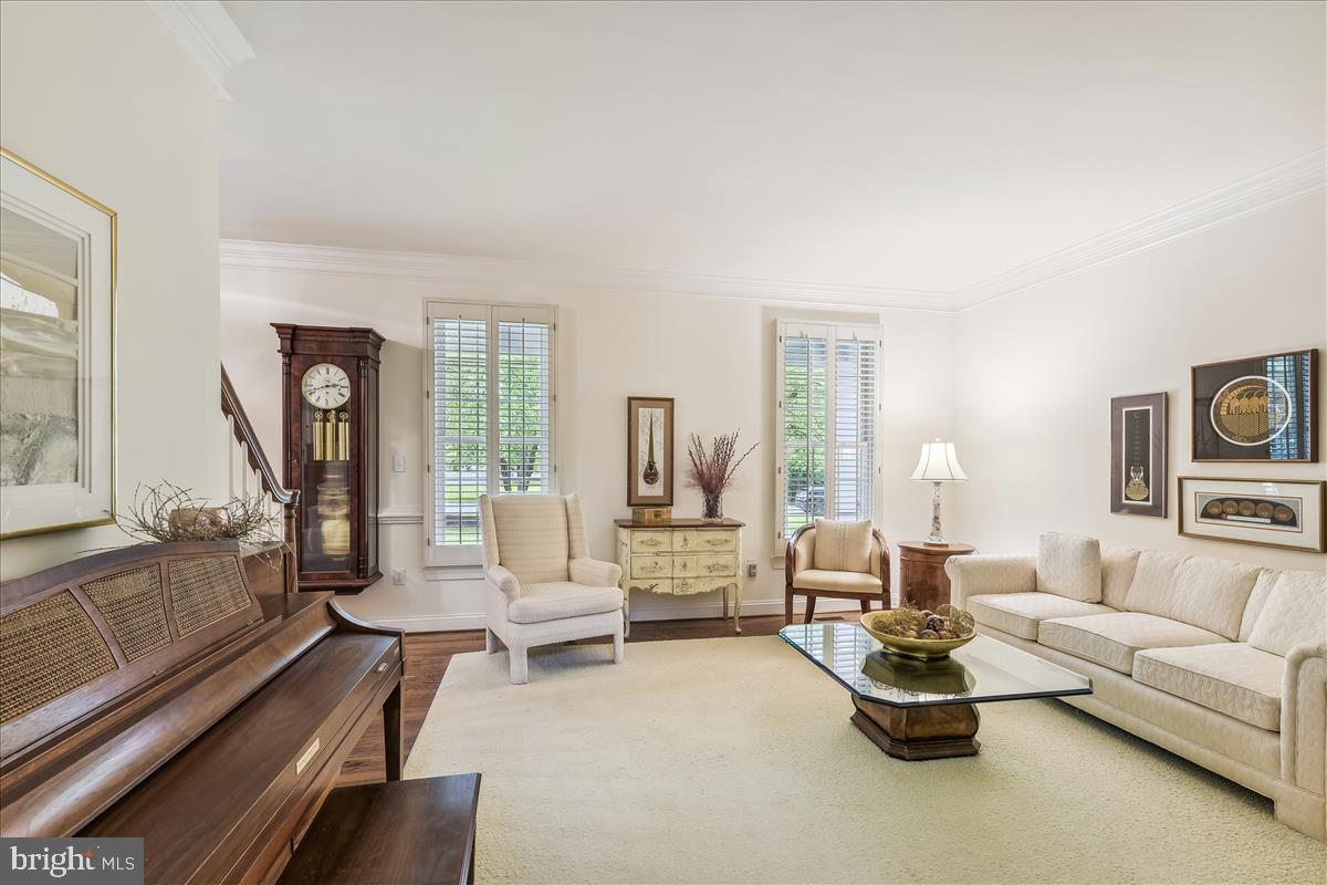 HARLEQUIN - Residential