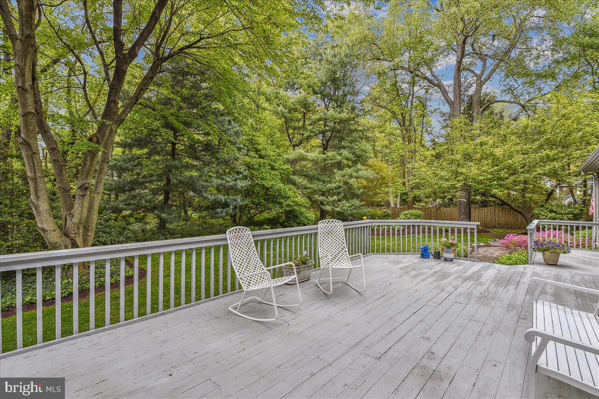 HARLEQUIN - Residential