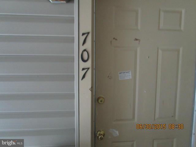 VILLAGE OF HICKORY RIDGE - Residential