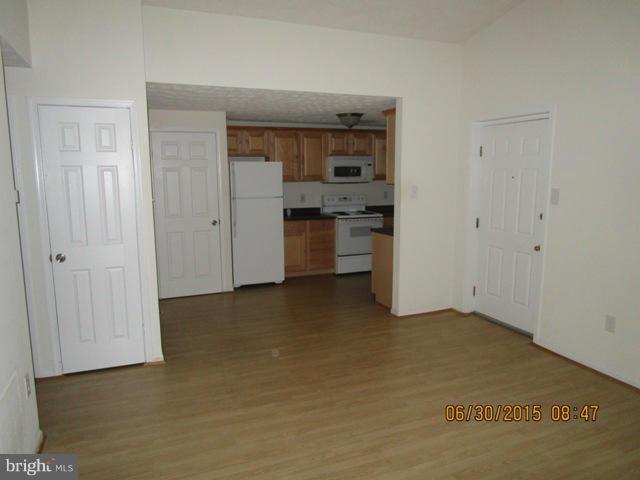 VILLAGE OF HICKORY RIDGE - Residential