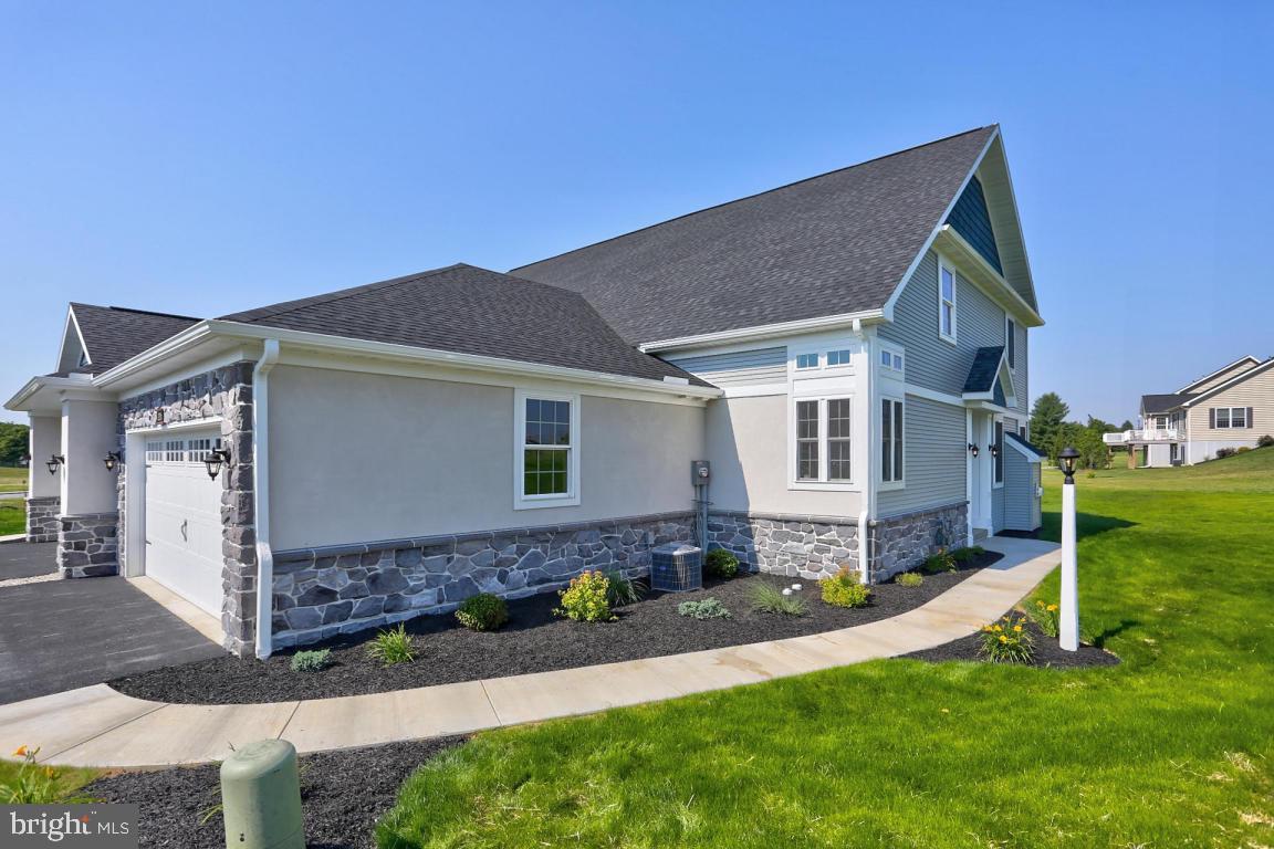 CROSSGATES - Residential