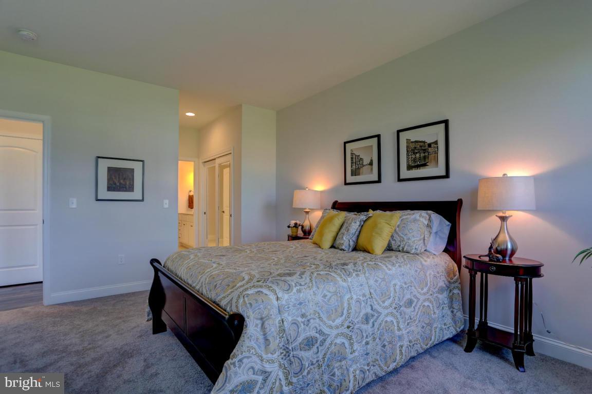 CROSSGATES - Residential