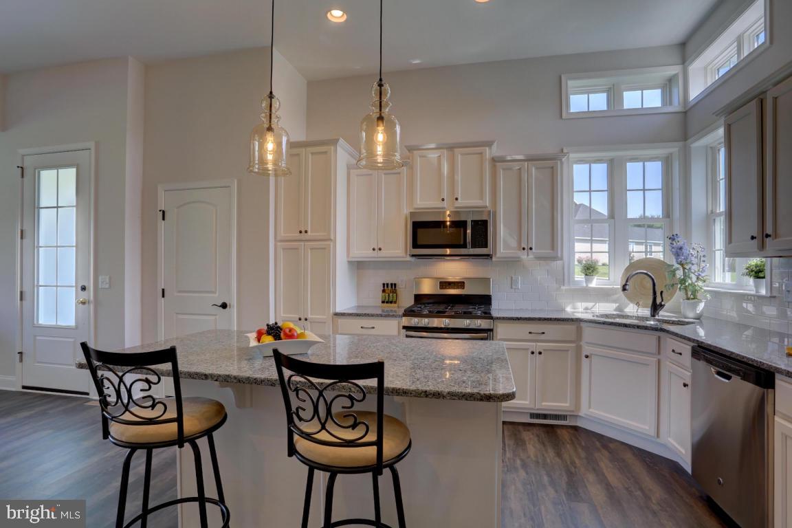 CROSSGATES - Residential