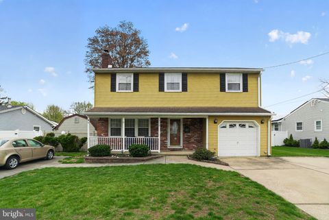 372 CUTLER AVENUE MAPLE SHADE NJ 08052