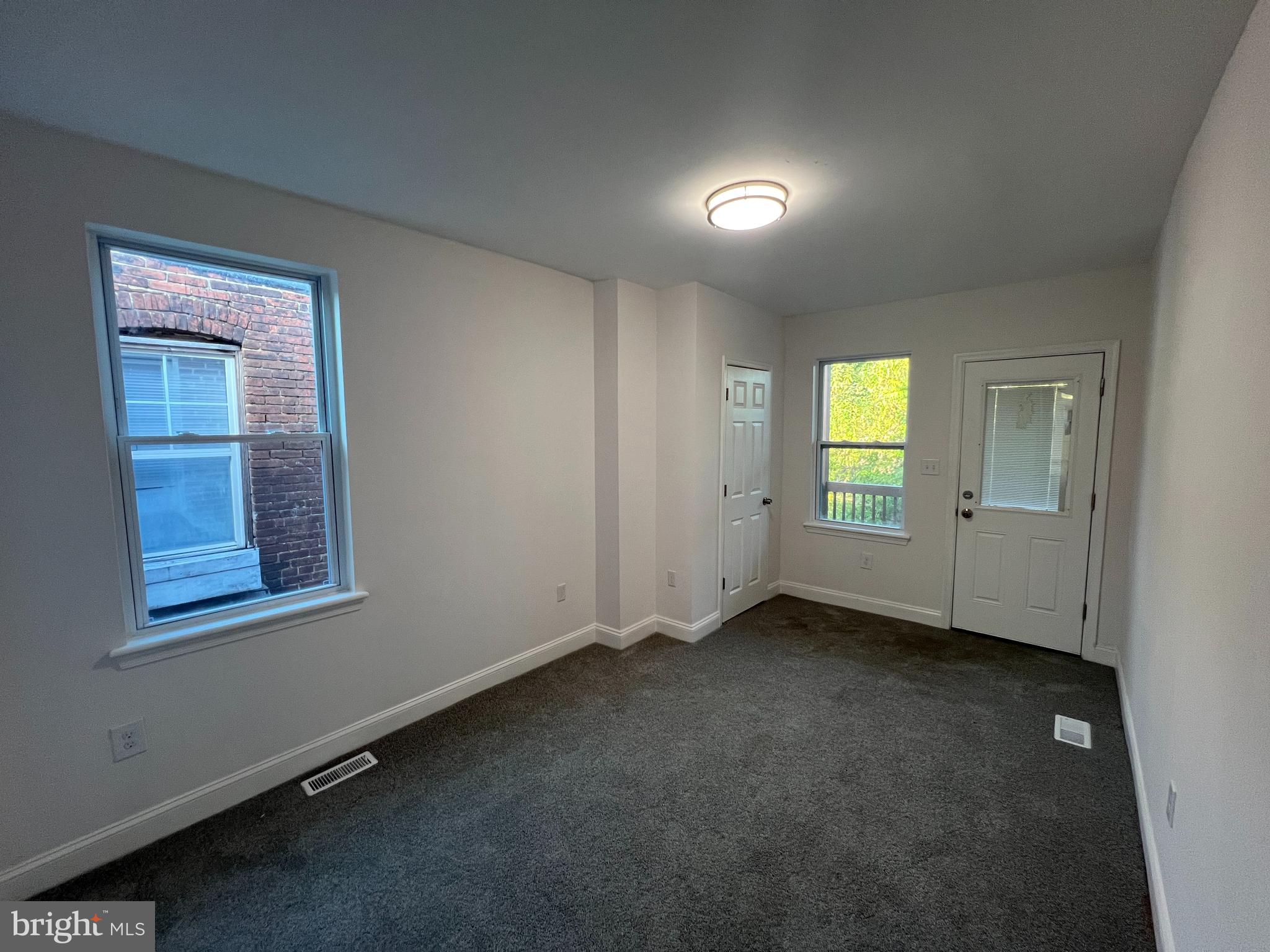 PENN NORTH - Residential