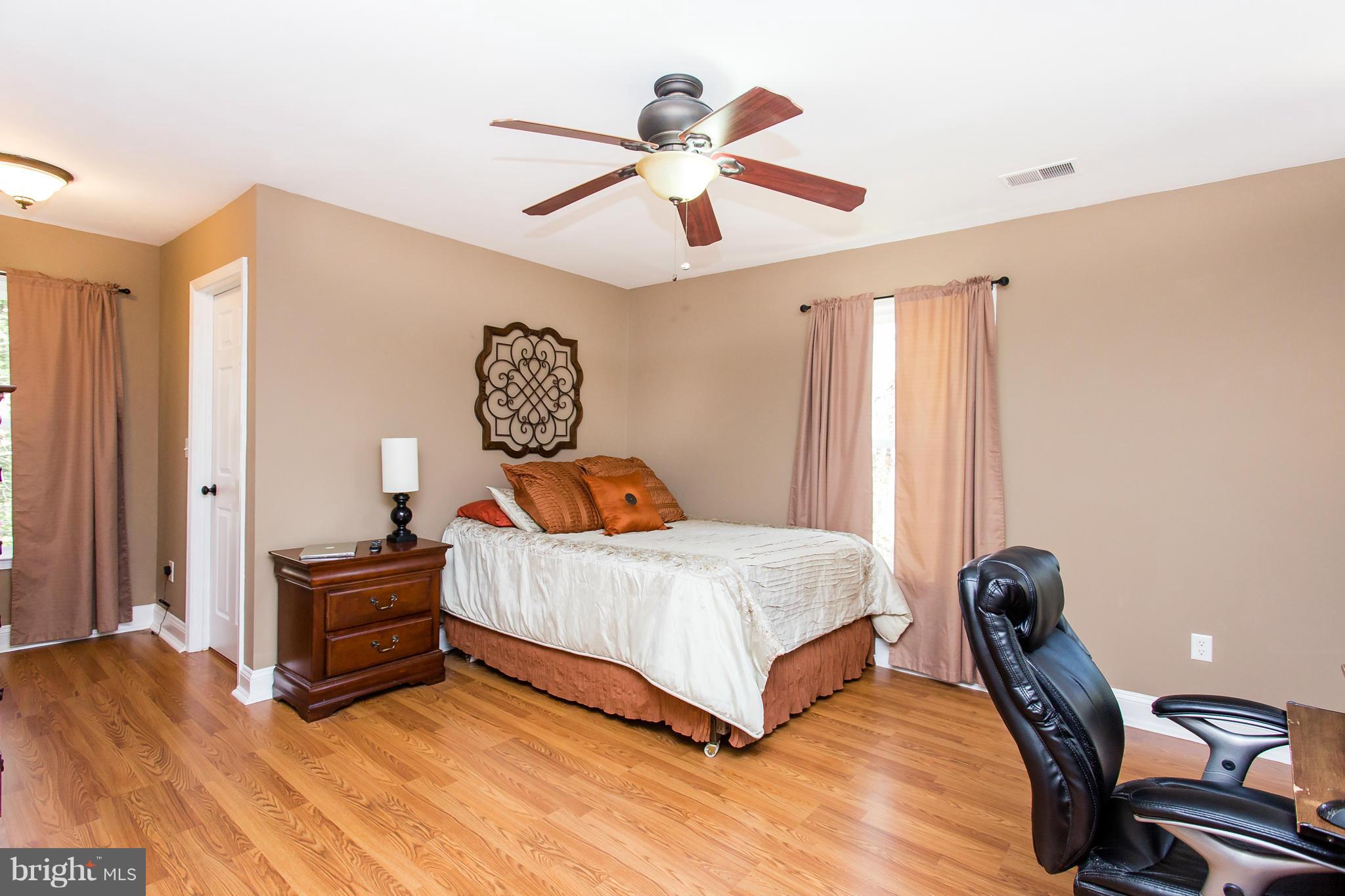 SETTLERS LANDING - Residential