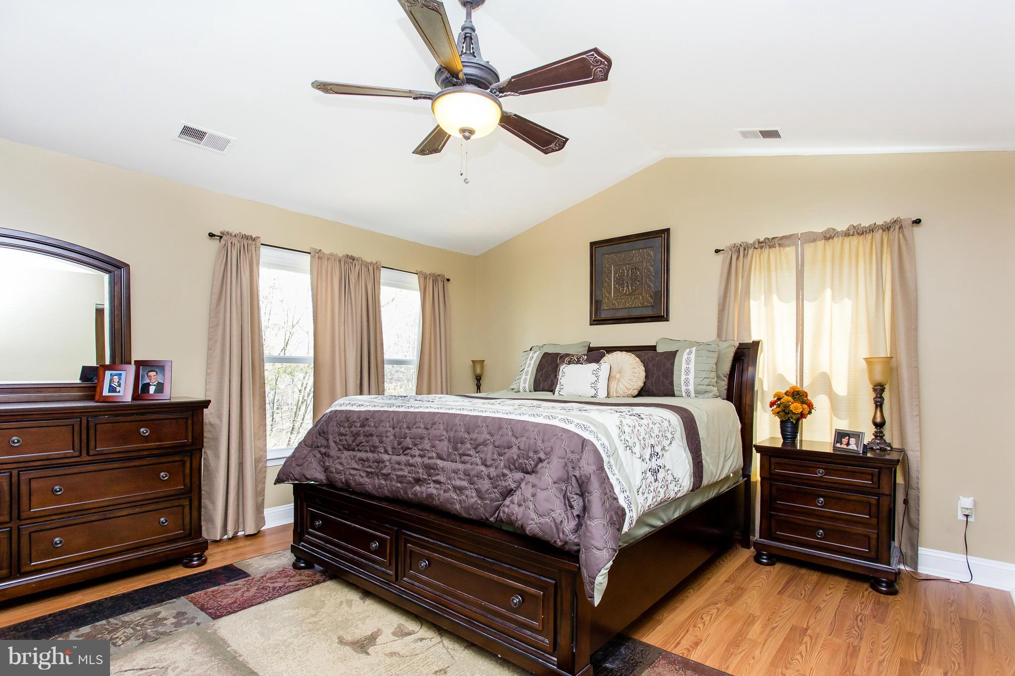 SETTLERS LANDING - Residential