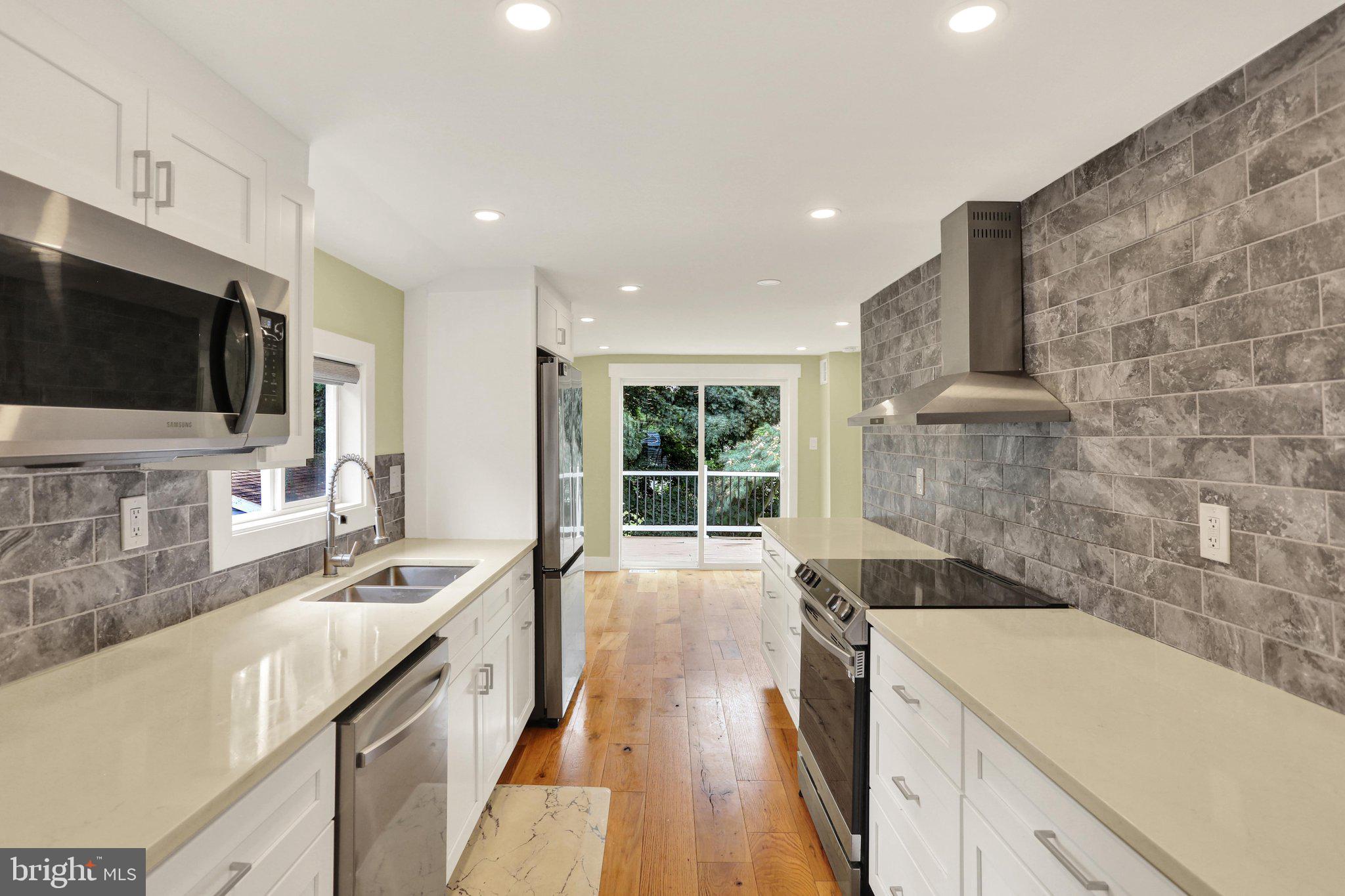 25 ALSACE AVE