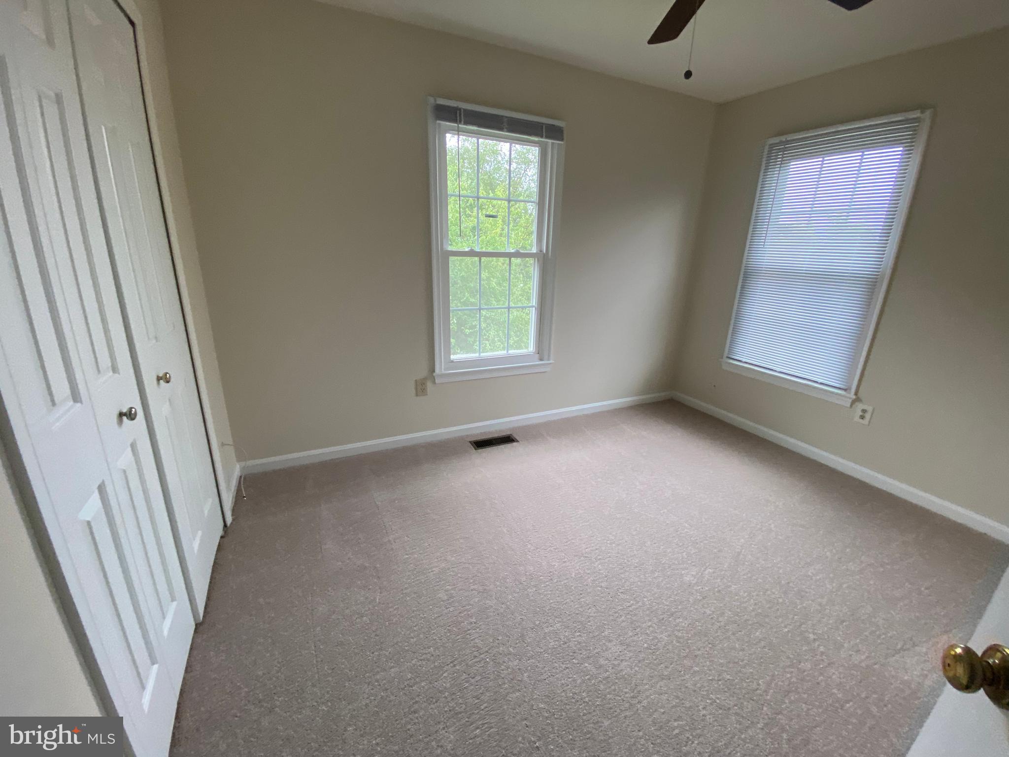 KINGSTOWNE - Residential Lease