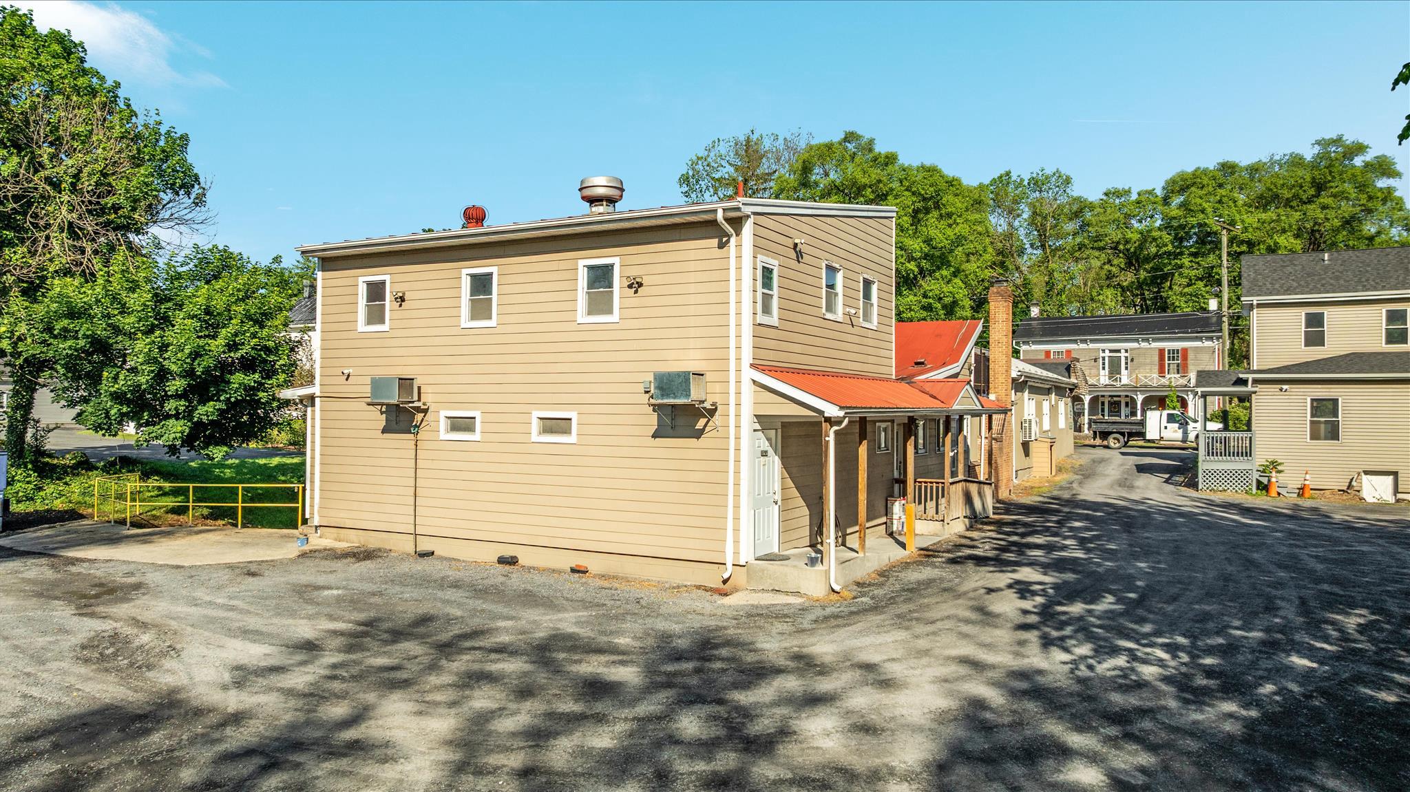 325 S MAIN STREET