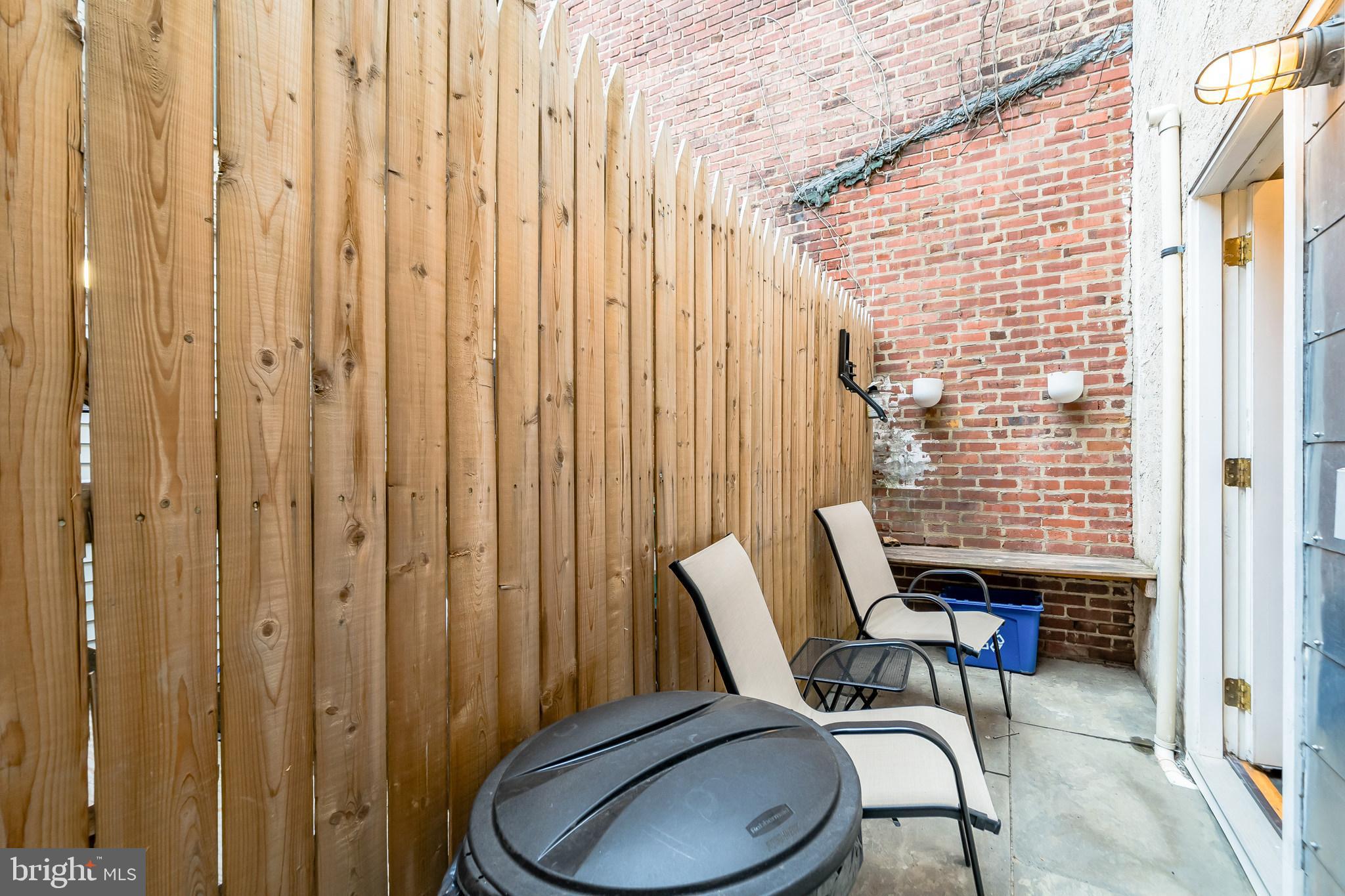 AVENUE OF THE ARTS - Residential