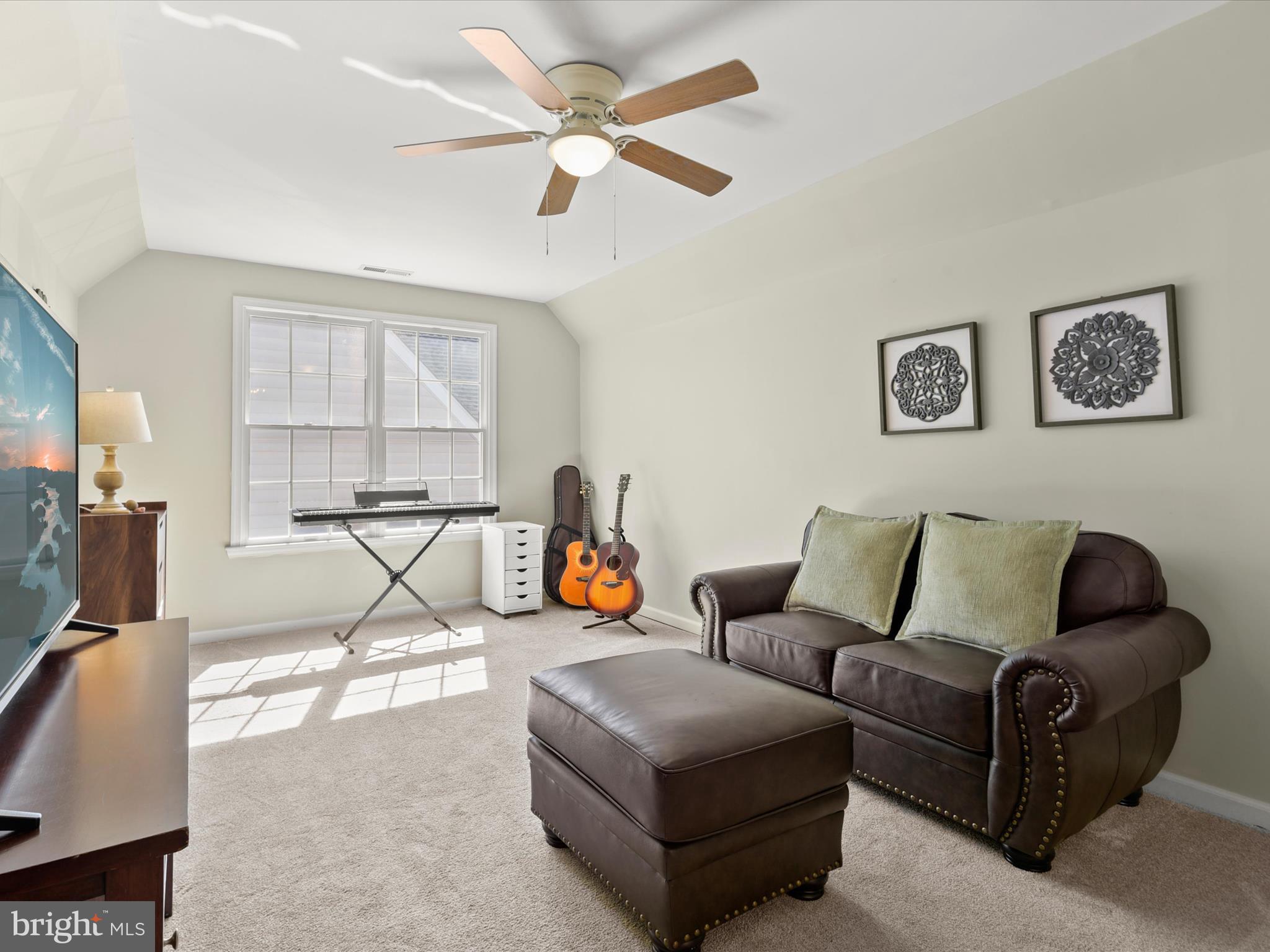 EASTON CLUB - Residential