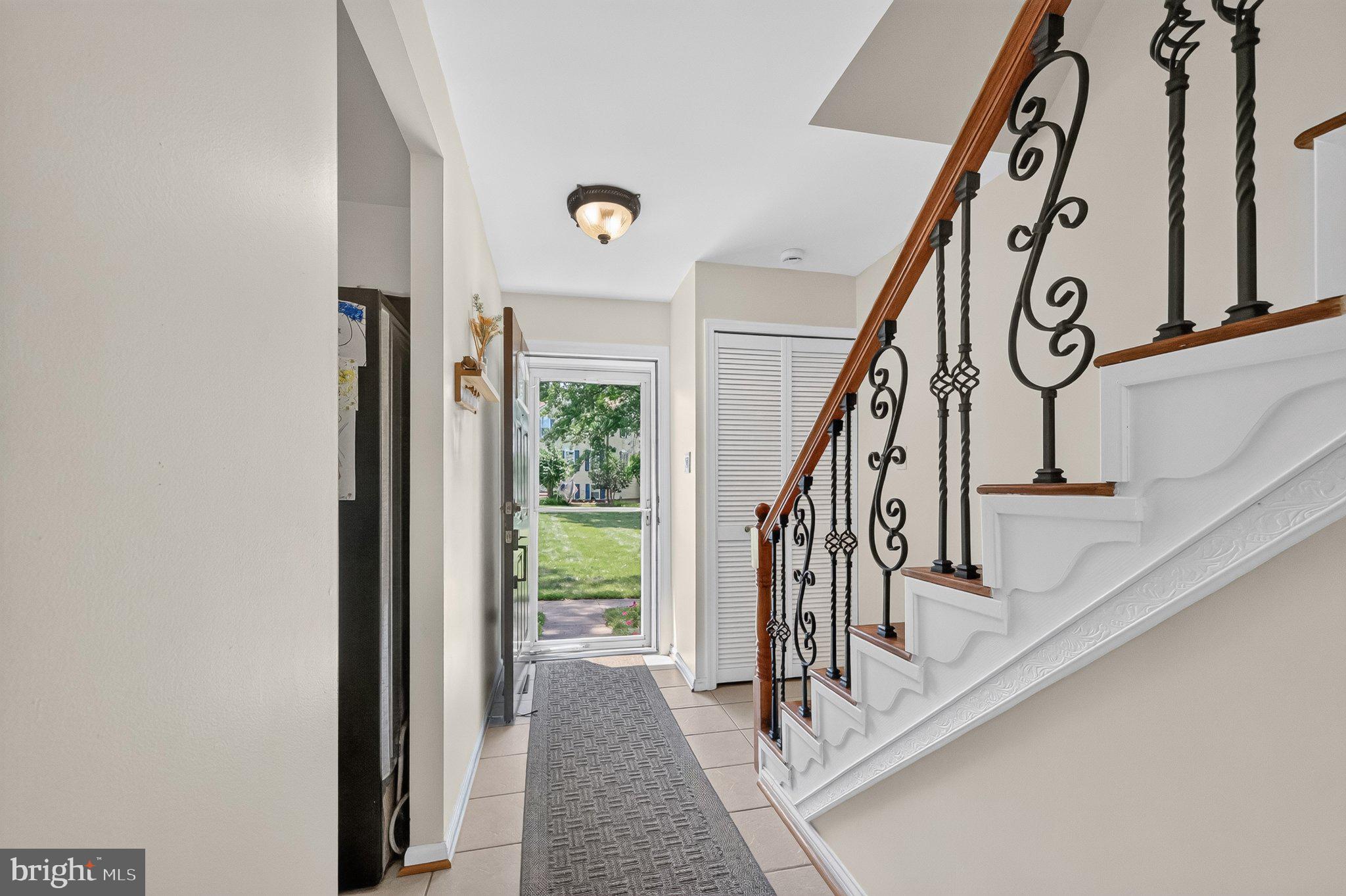 8618 DELLWAY LANE