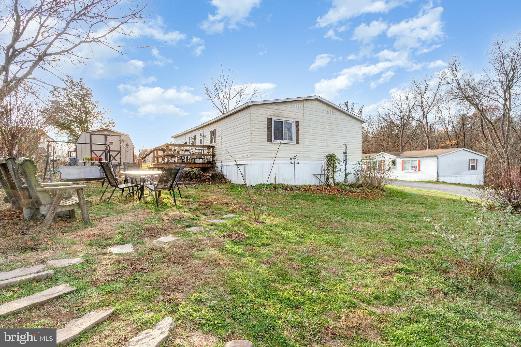 ORCHARD HILLS - Residential