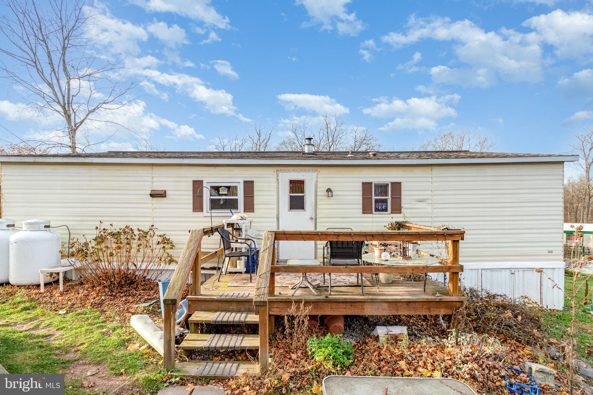 ORCHARD HILLS - Residential