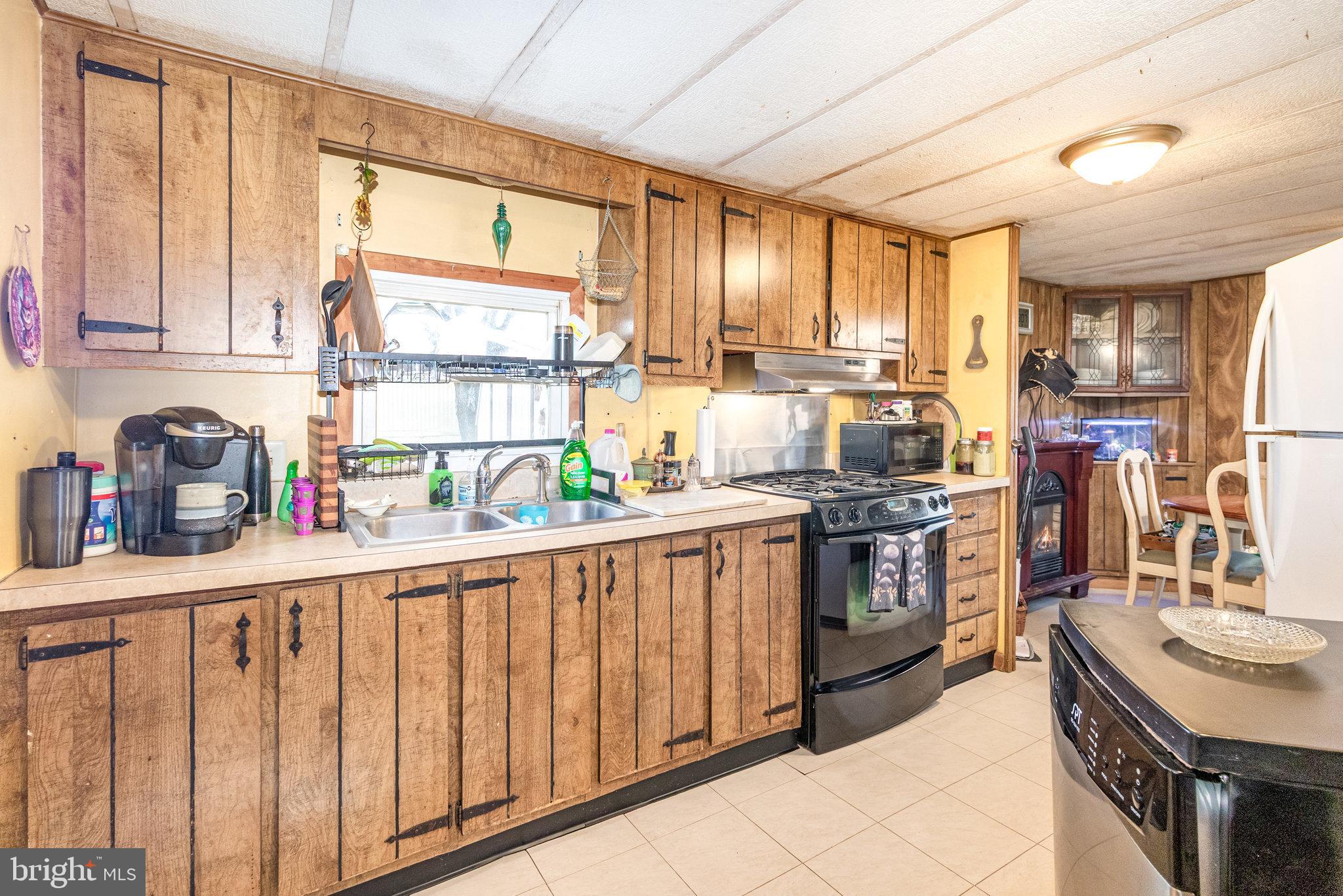 ORCHARD HILLS - Residential