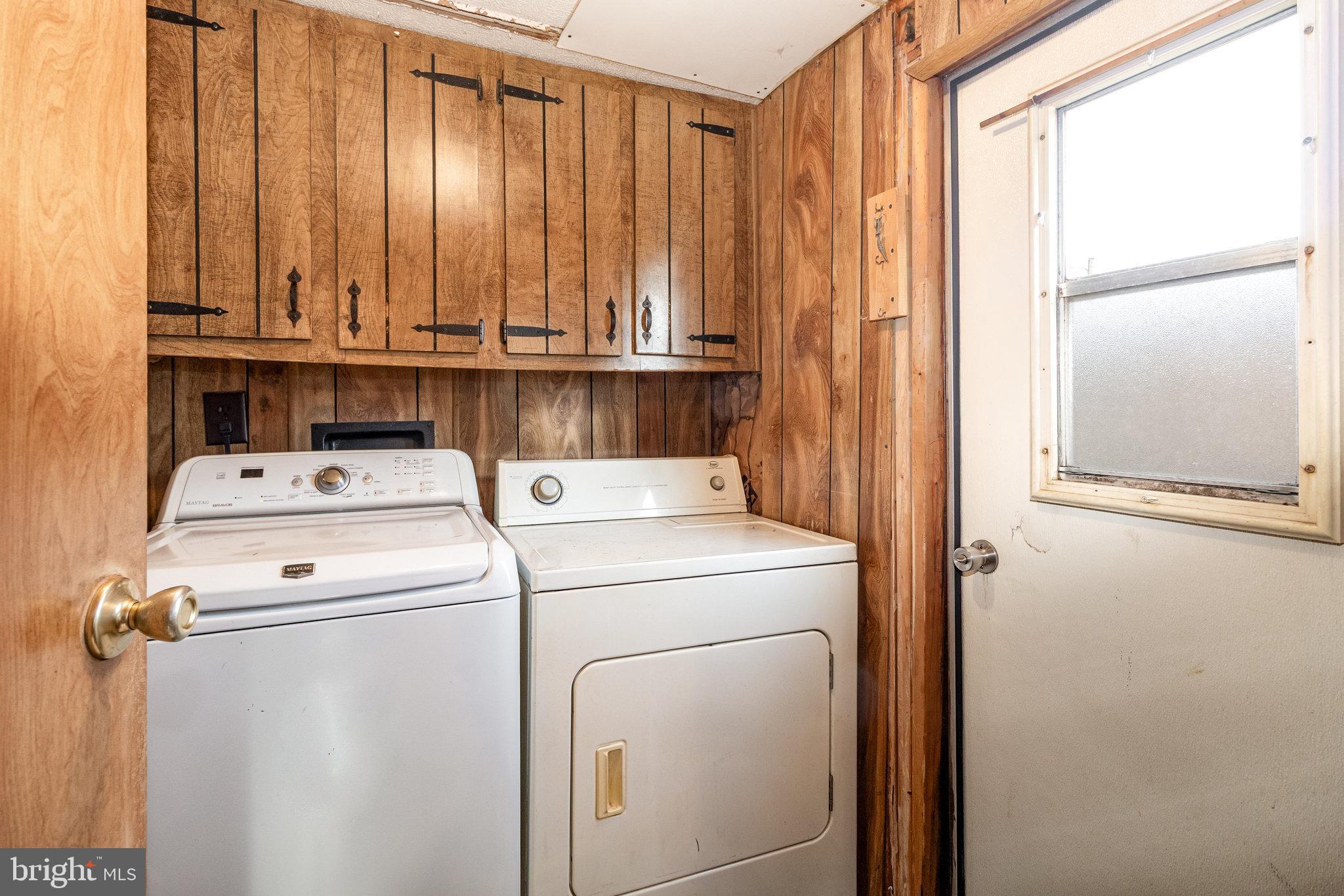 ORCHARD HILLS - Residential