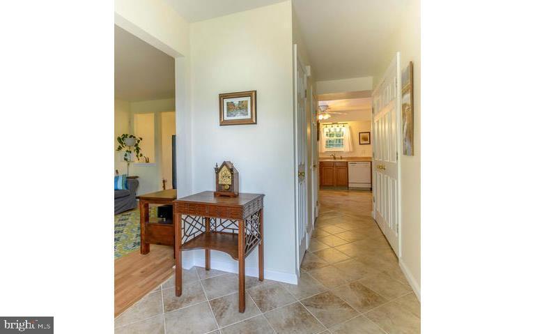 LAKE RIDGE - SPRINGWOODS - Residential