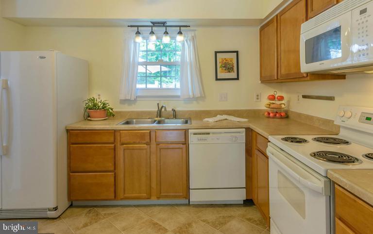 LAKE RIDGE - SPRINGWOODS - Residential