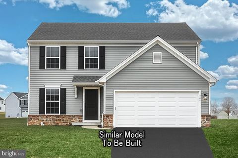 Townhouse For Sale - 4 Richfield Lane #LOT 108<br/> Perry County, DUNCANNON, PA 17020