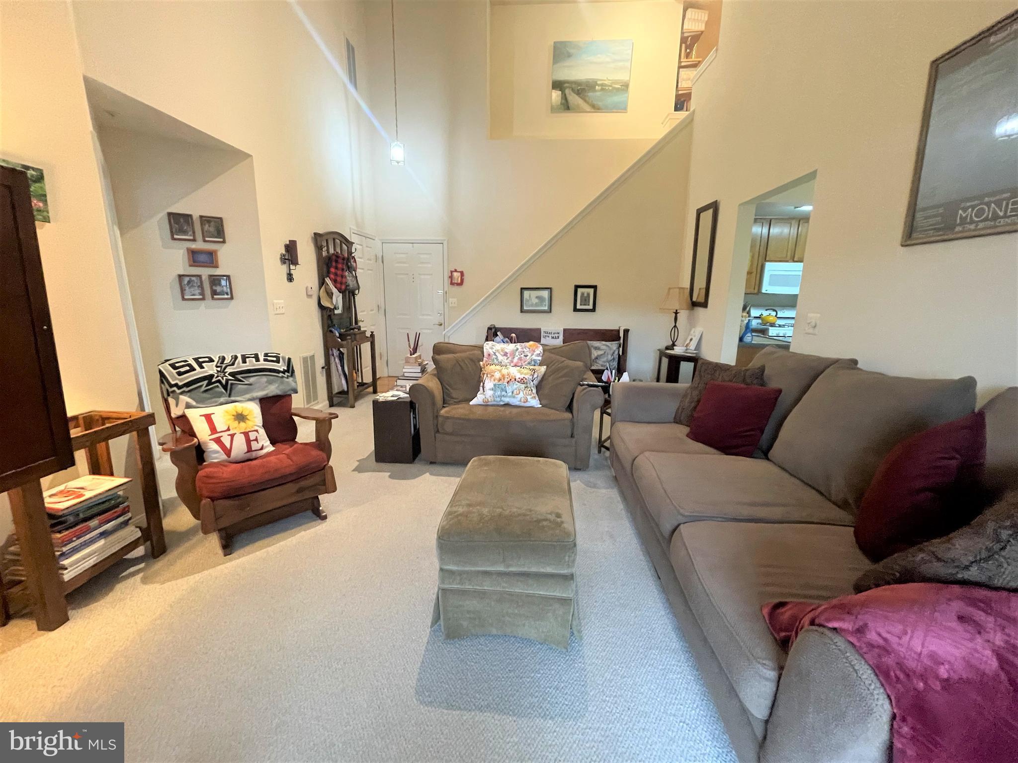 KING FARM - Residential Lease