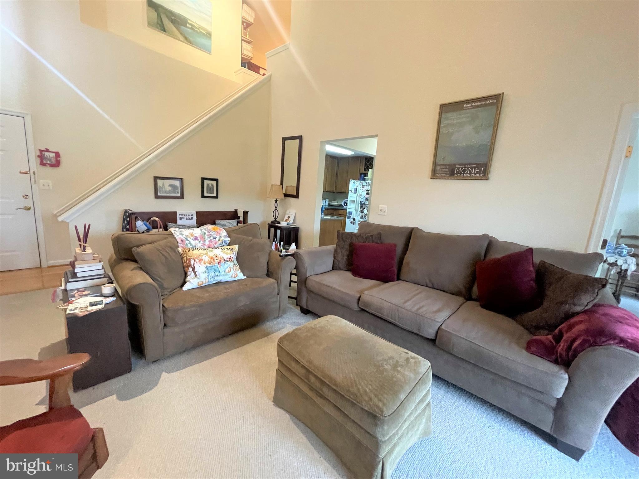 KING FARM - Residential Lease