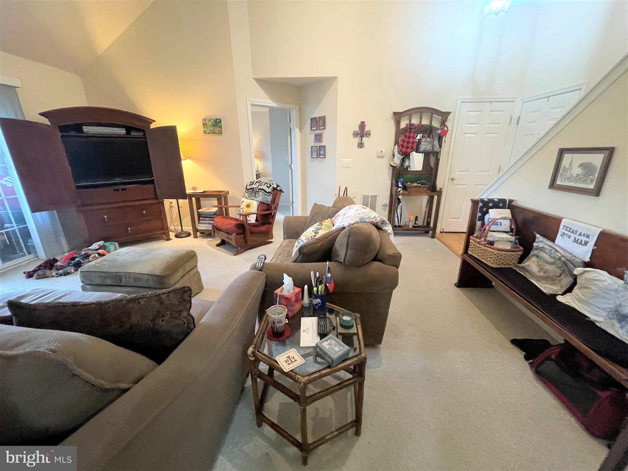 KING FARM - Residential Lease