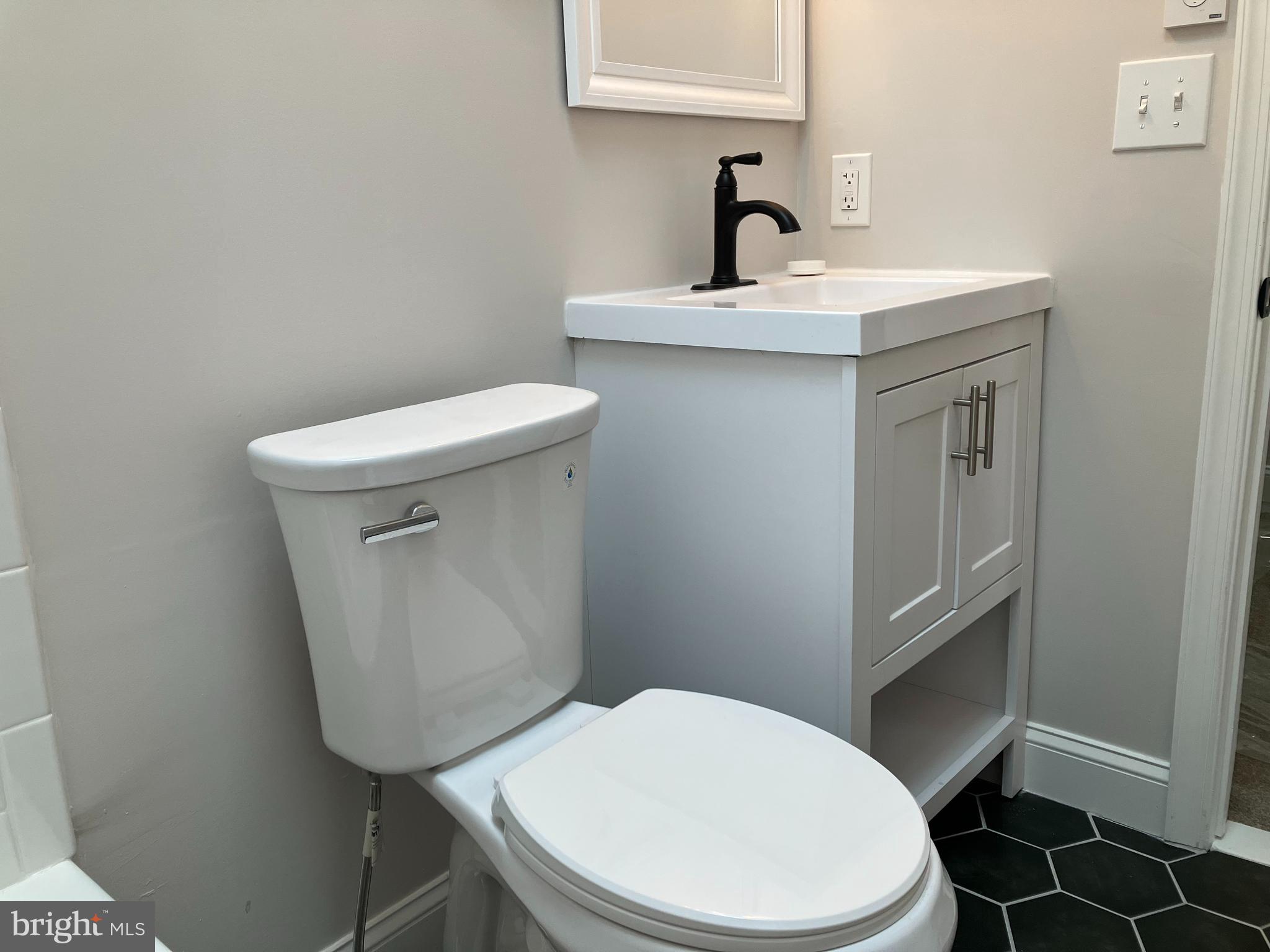 FOUR BY FOUR - Residential