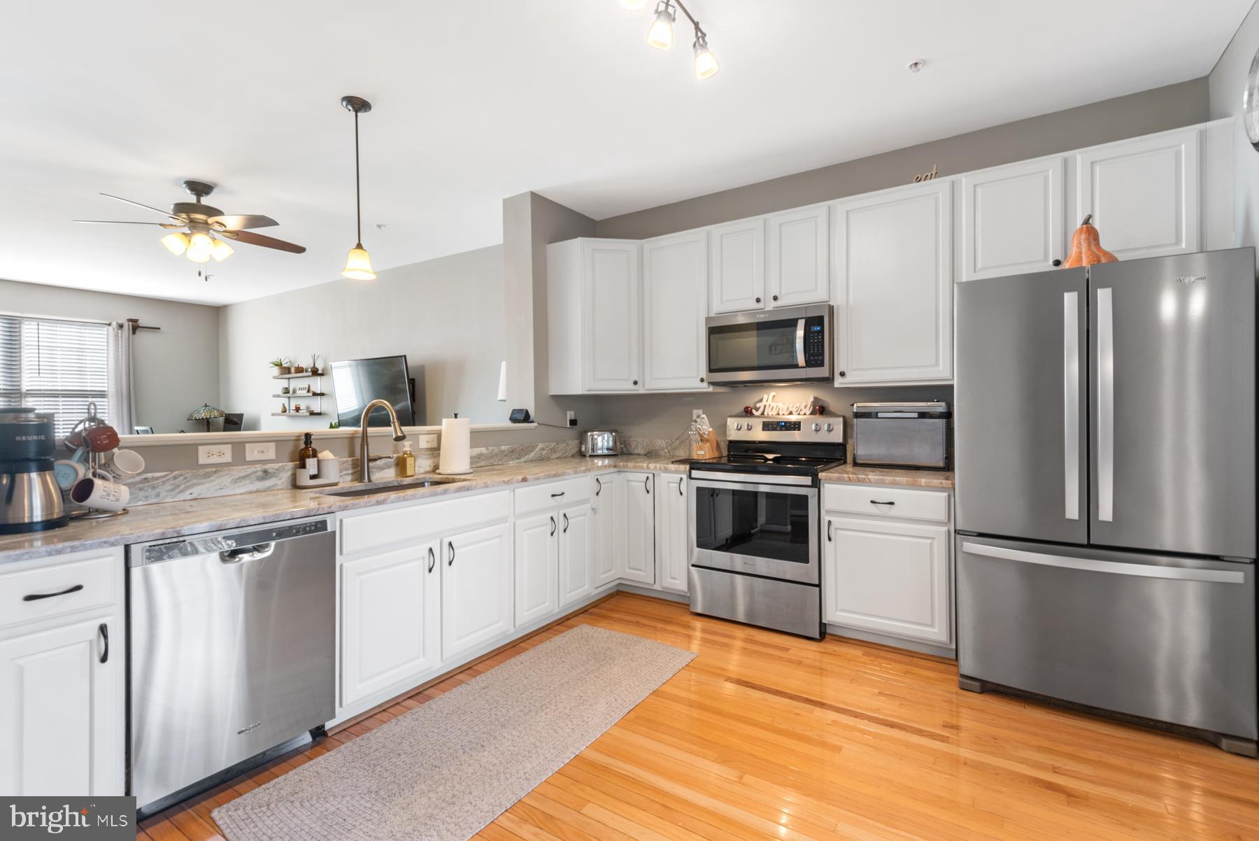 PINEY ORCHARD - Residential