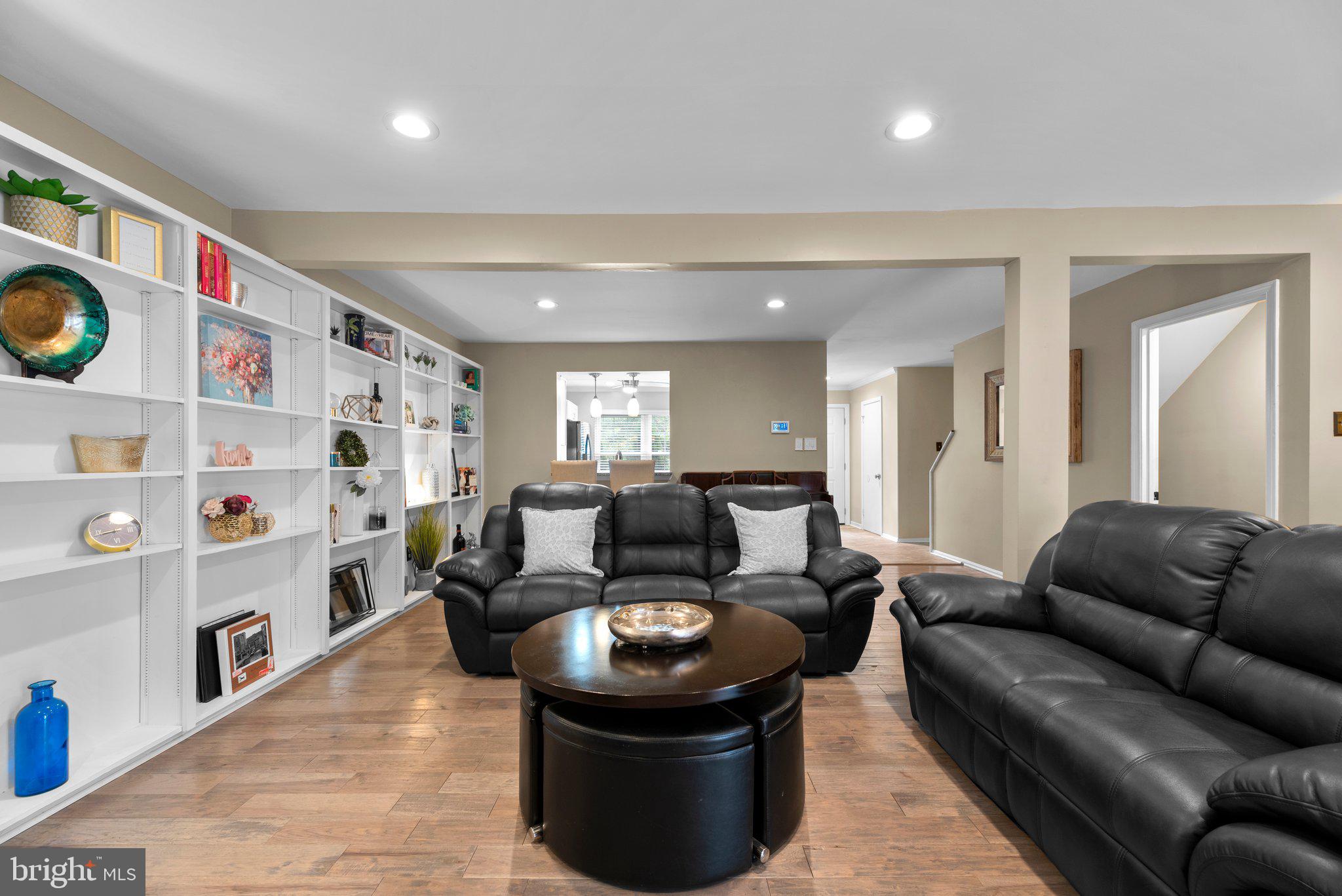 HICKORY RIDGE - Residential