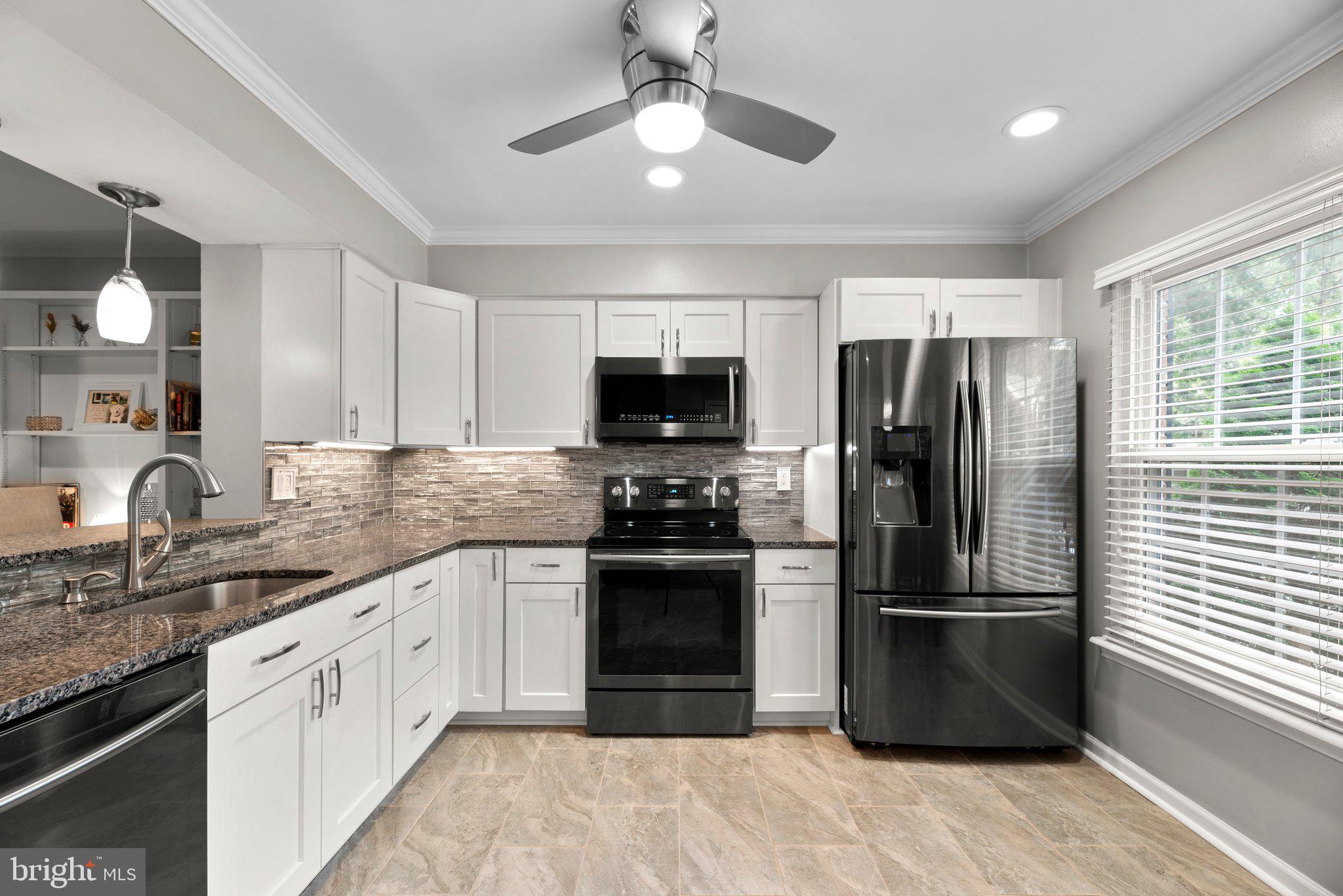 HICKORY RIDGE - Residential