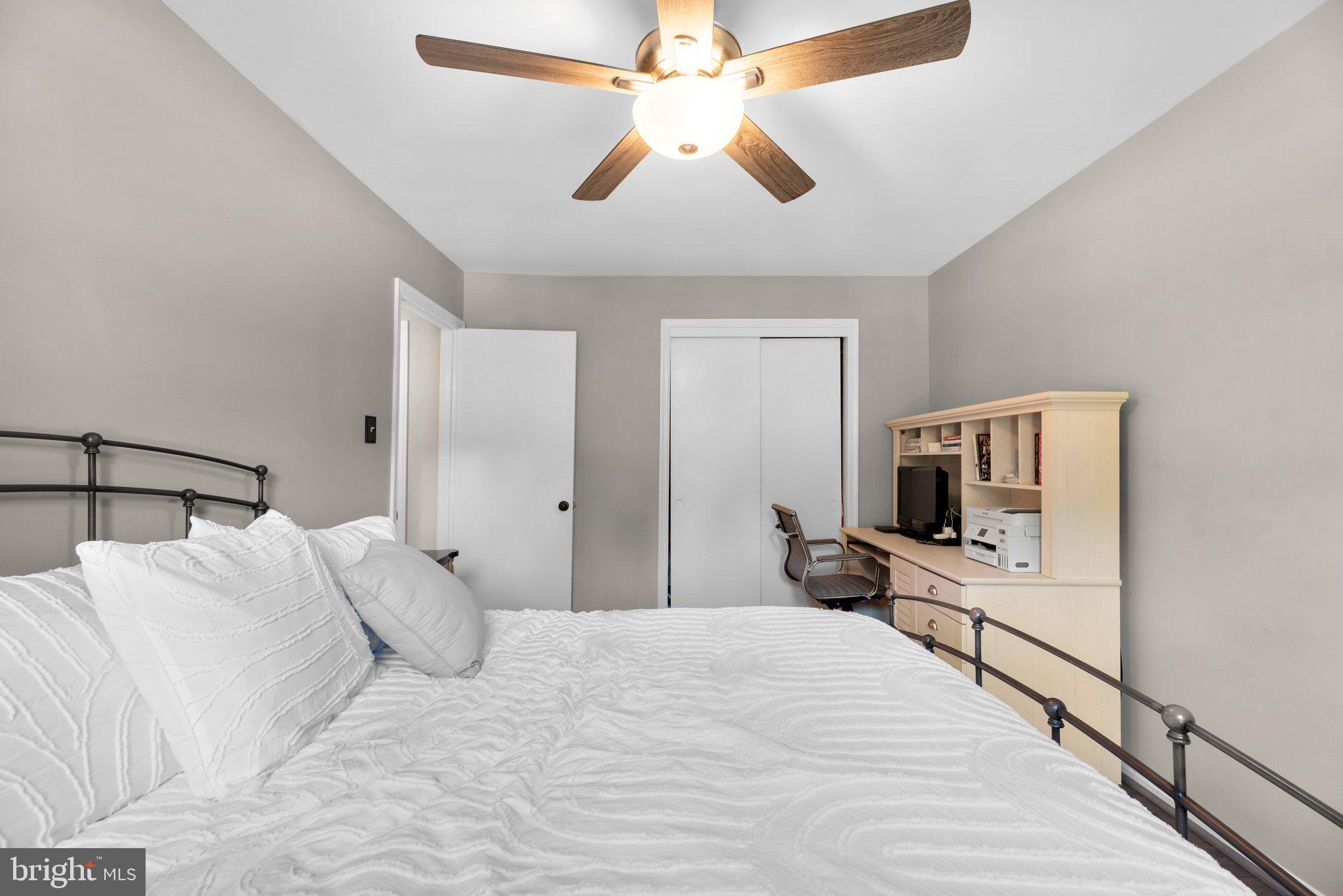 HICKORY RIDGE - Residential