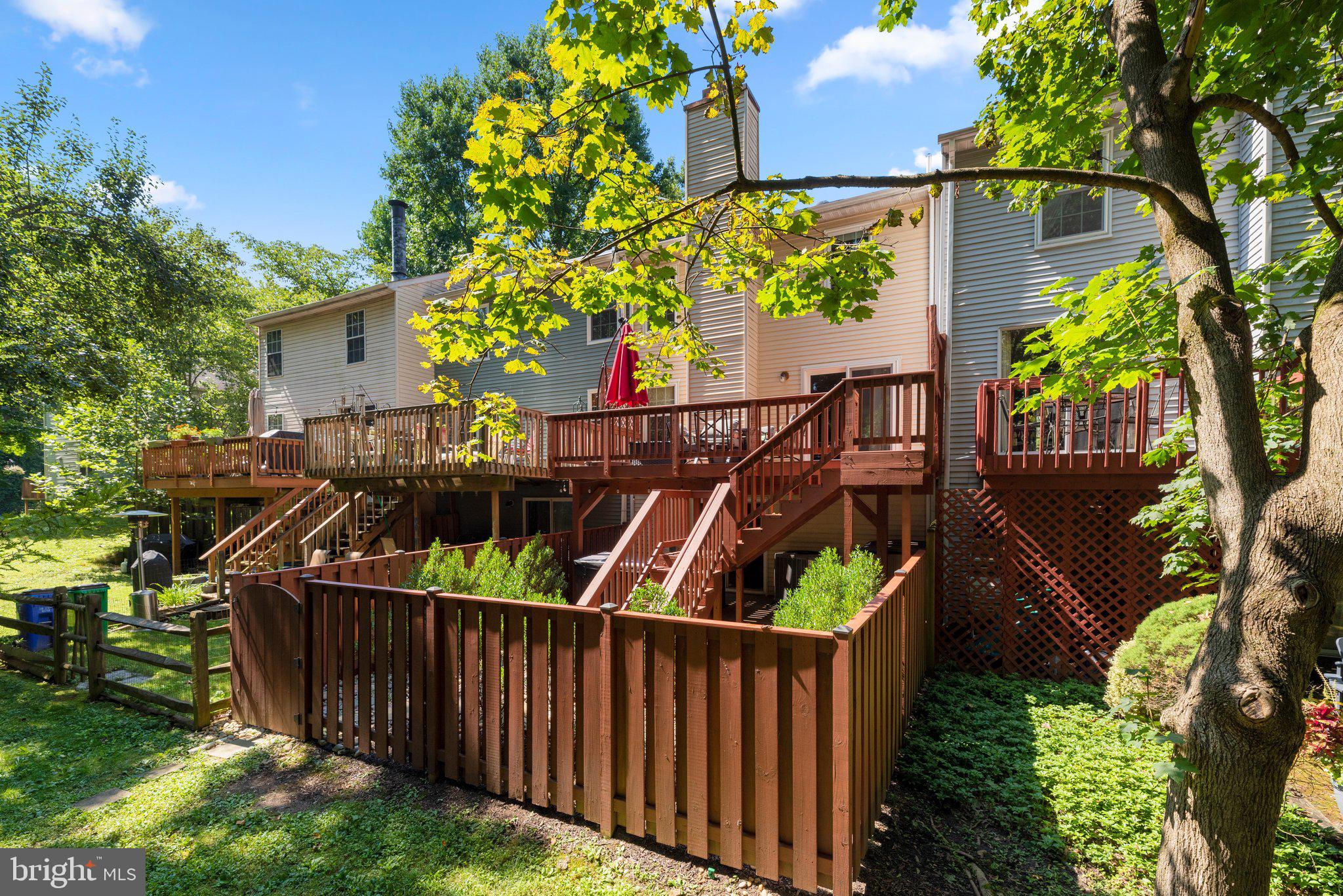 HICKORY RIDGE - Residential