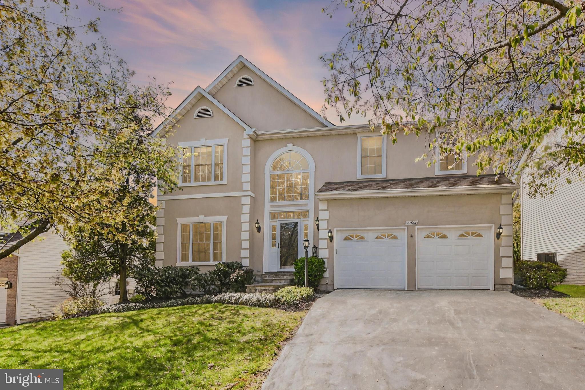 ASHBURN FARM - Residential