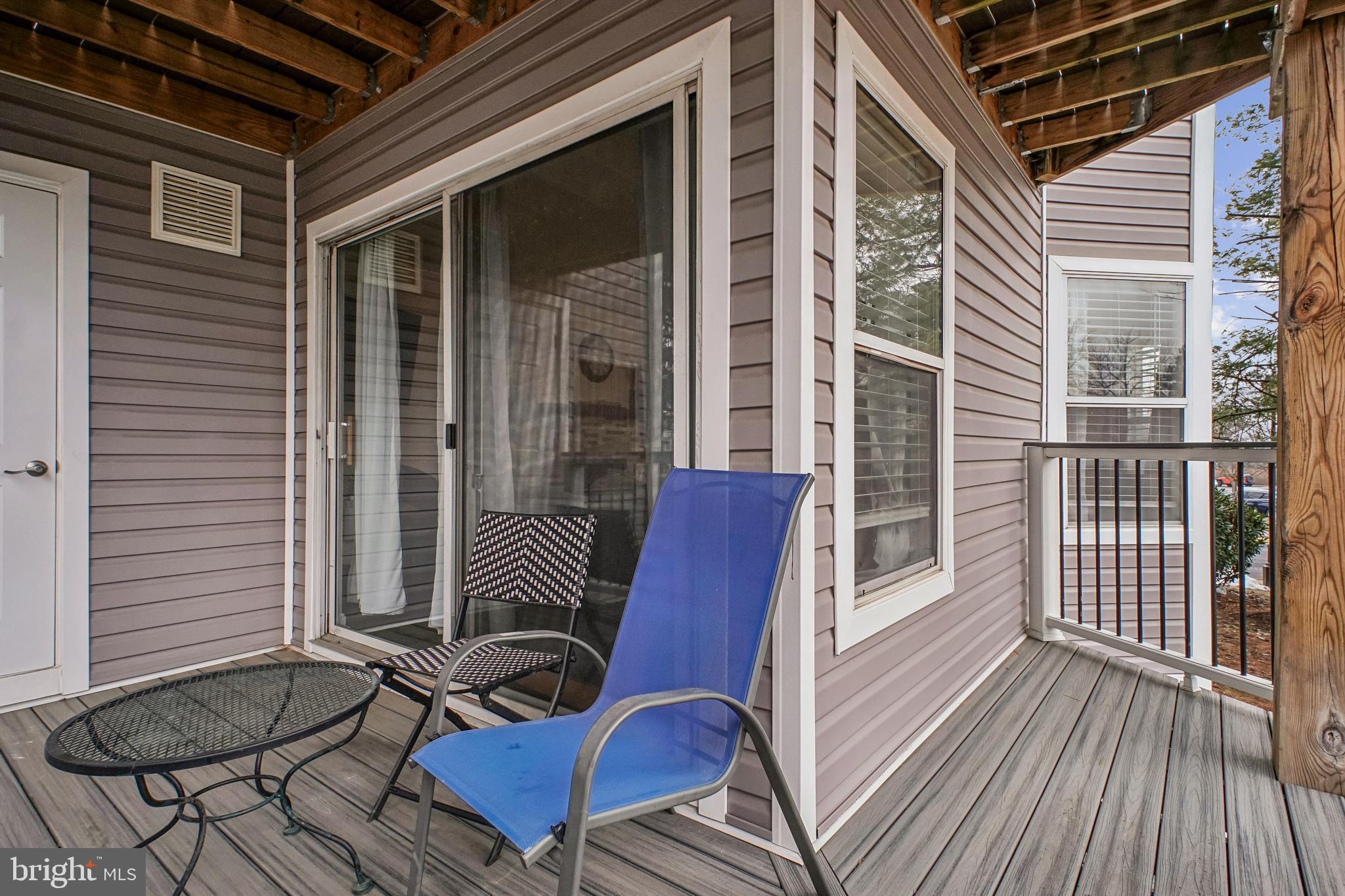 ASHBURN VILLAGE - Residential