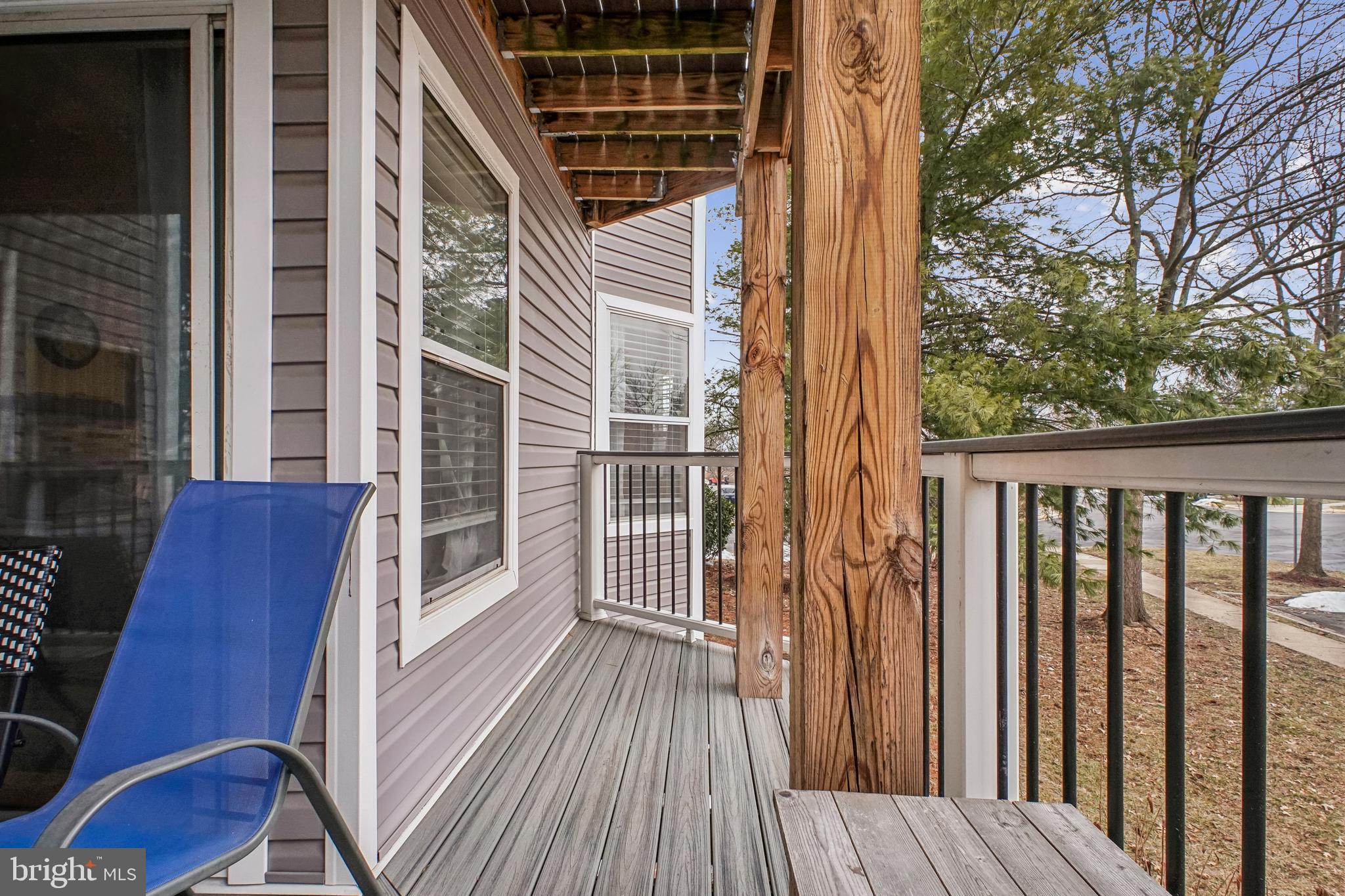 ASHBURN VILLAGE - Residential