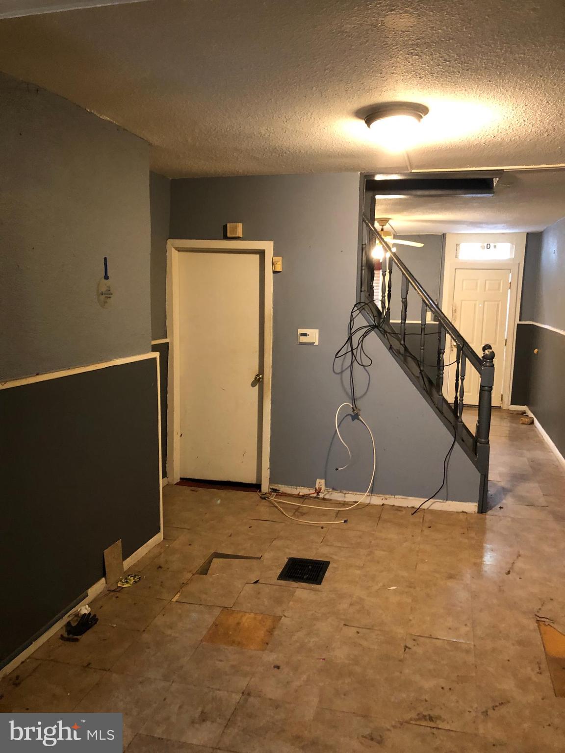 WASHINGTON VILLAGE - Residential