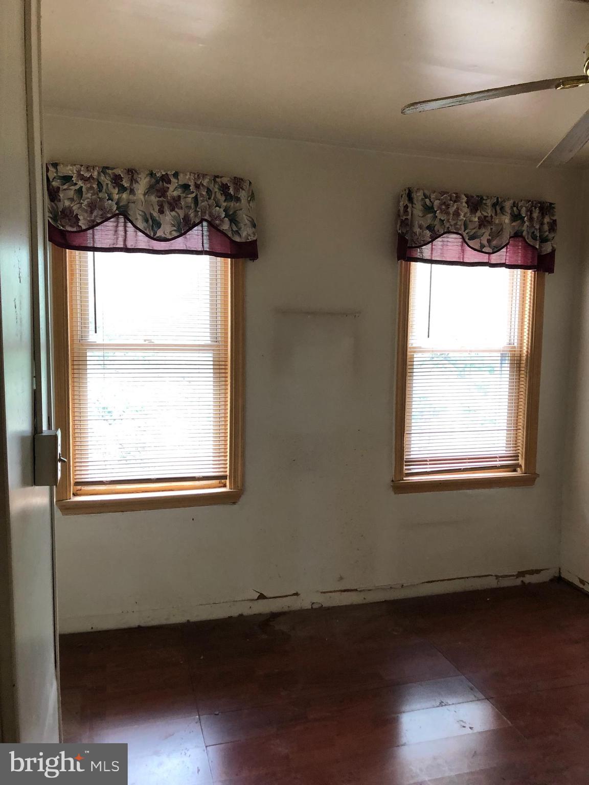 WASHINGTON VILLAGE - Residential