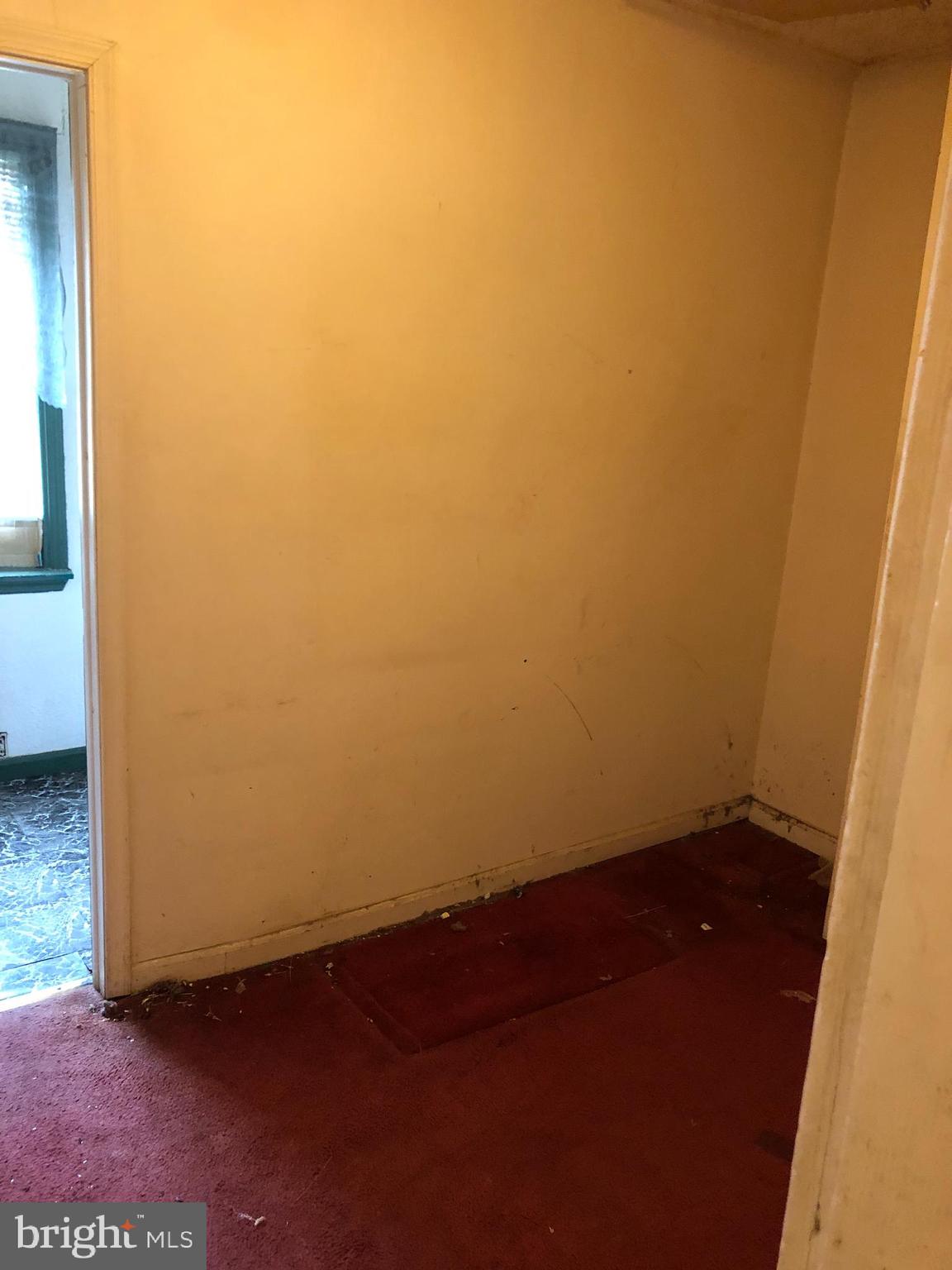 WASHINGTON VILLAGE - Residential